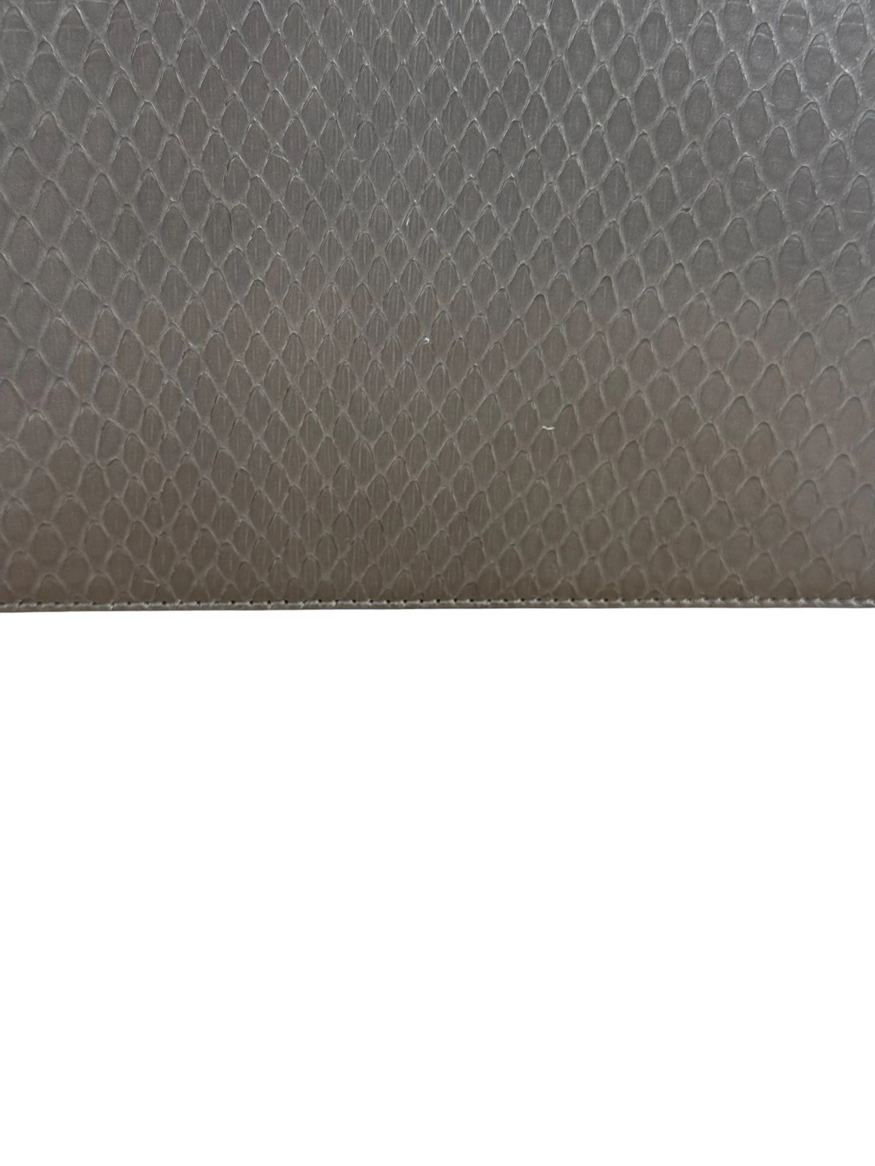Gucci Zumi Grey Python Leather Small Shoulder Bag - Image 9