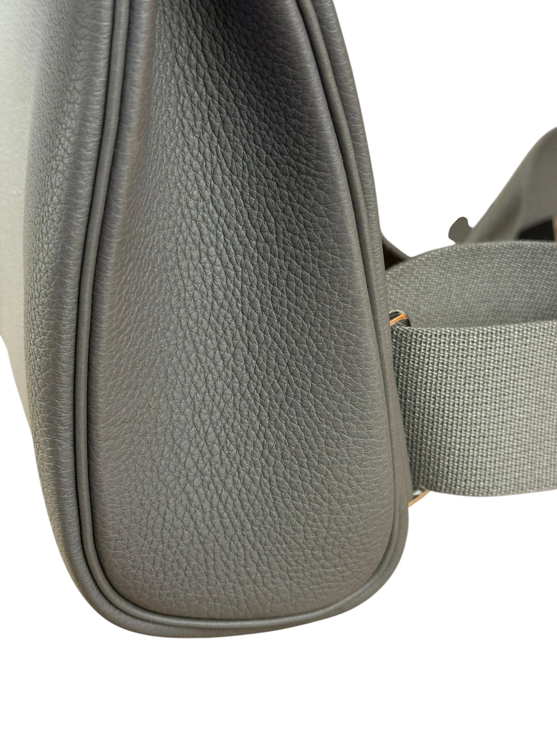 Hermes HAC A DOS PM Birkin Backpack Sling 2025 - Image 17