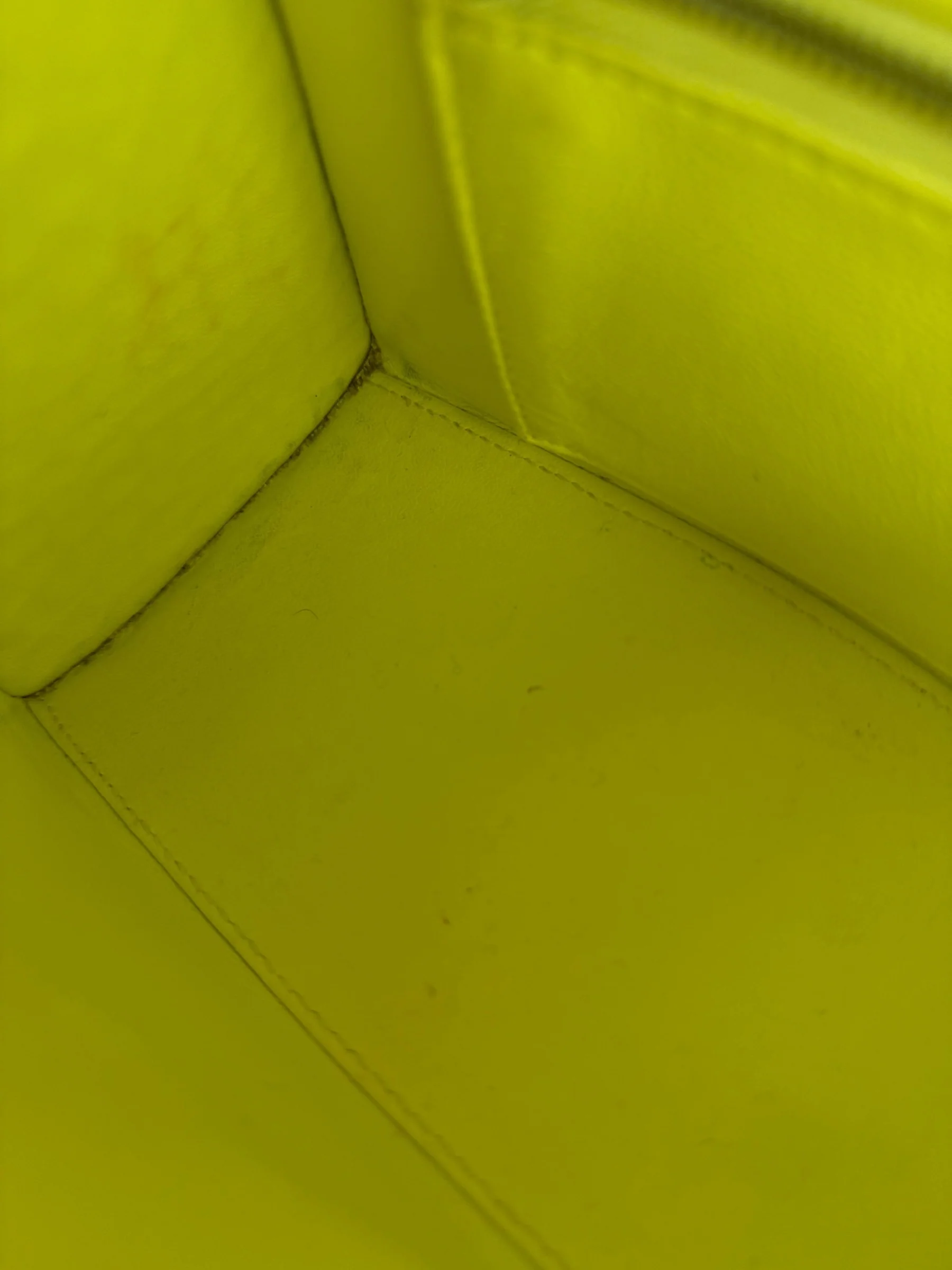 Balenciaga Small Yellow Croc Hourglass 2Way - Image 18