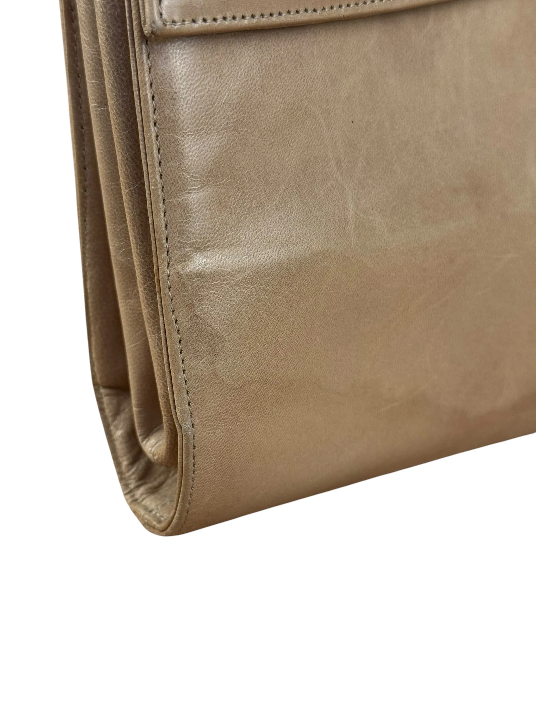 Bally Leather Bow Clutch - Image 8