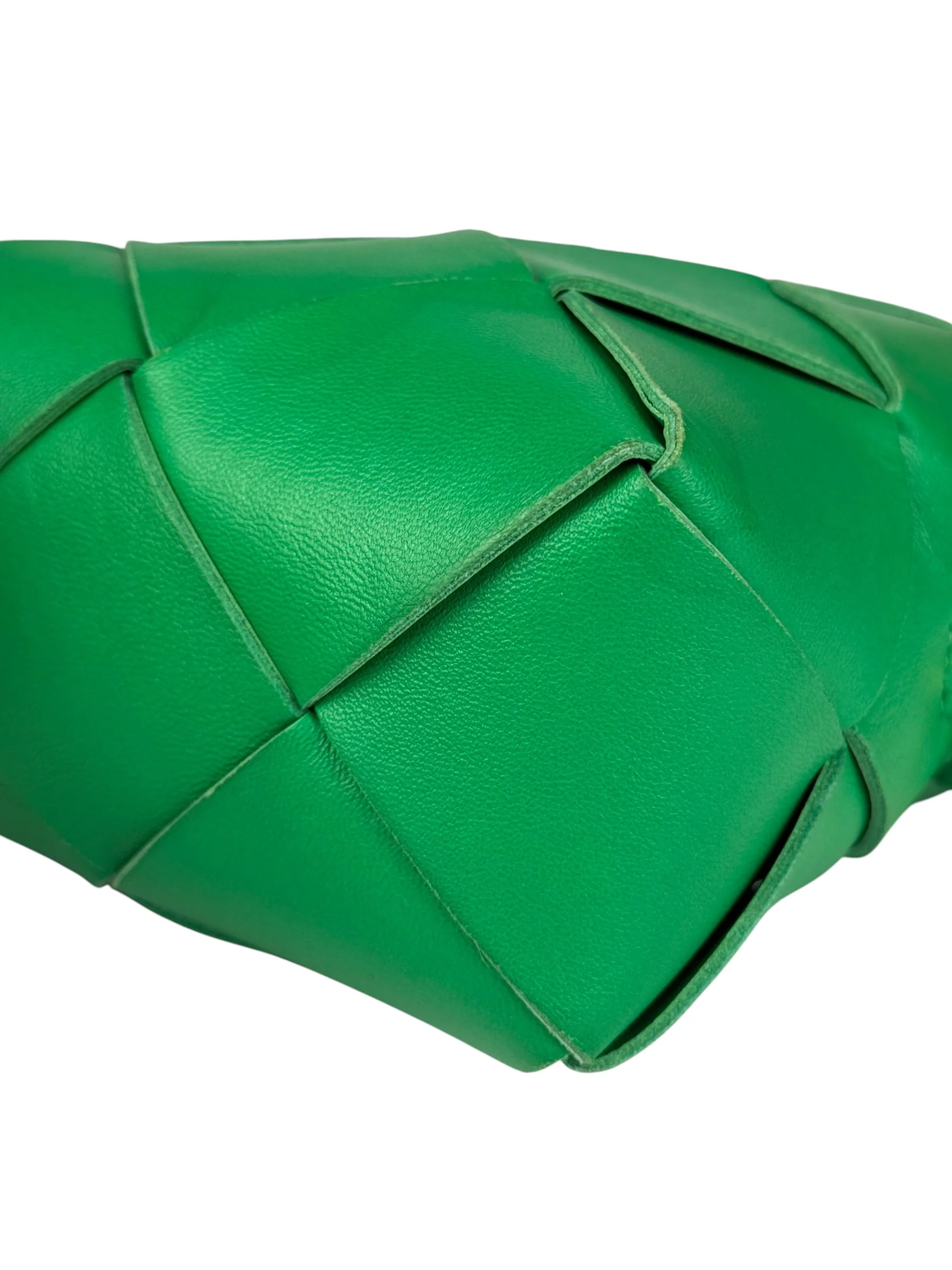 Bottega Veneta Small Green Intrecciato Cassette Camera Bag - Image 11