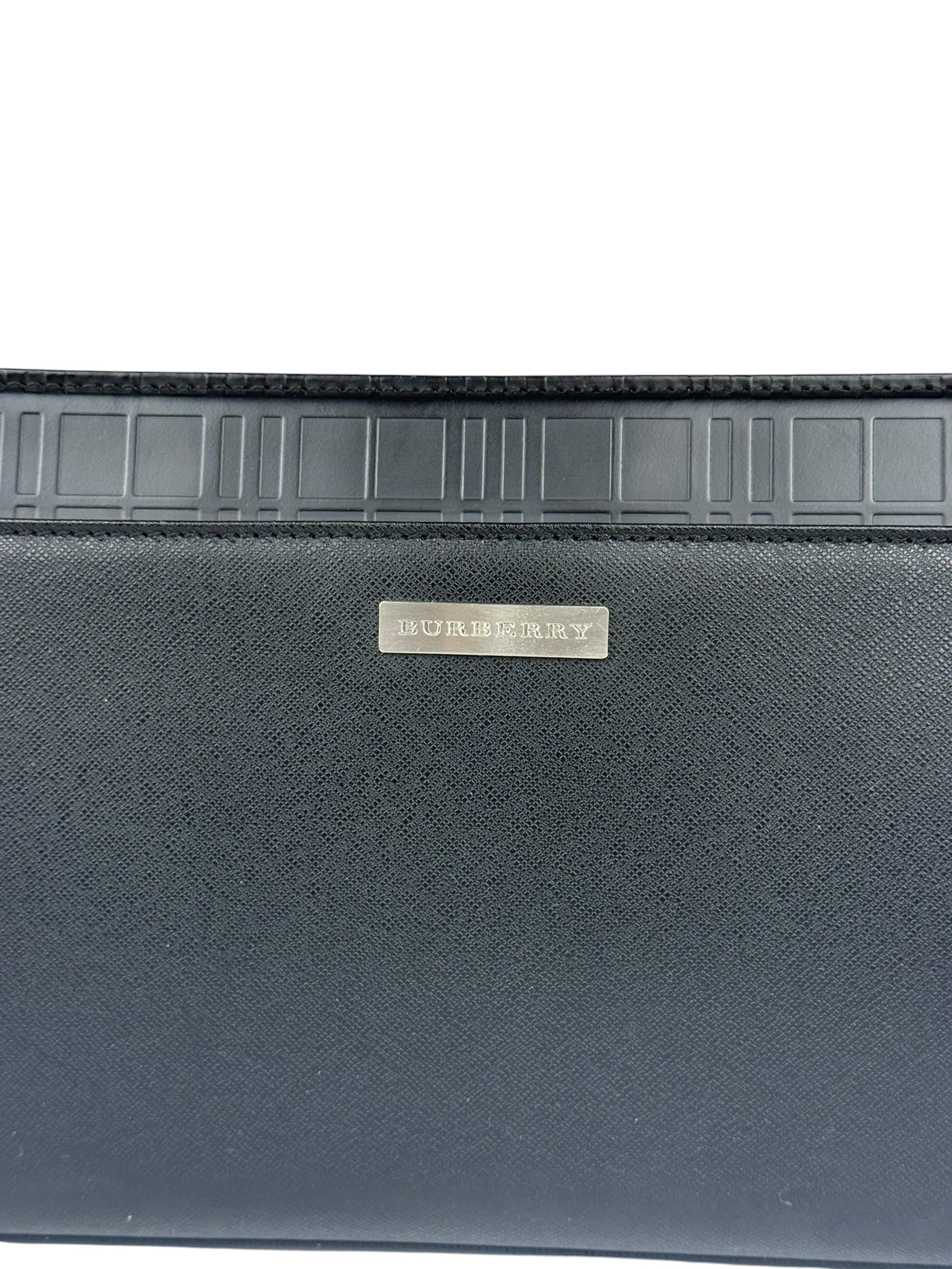Burberry Black Leather Zip Clutch Pouch - Image 4