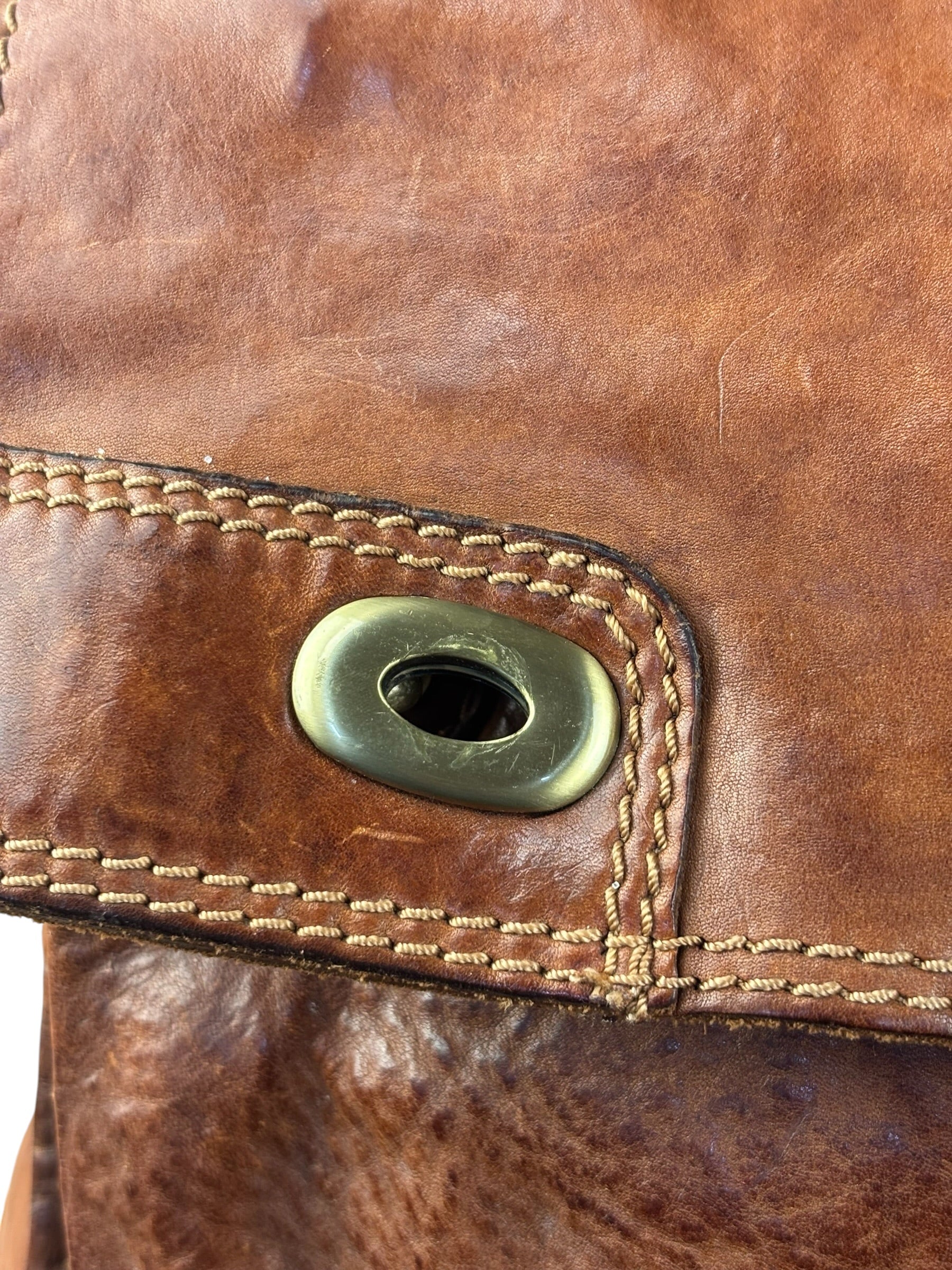 Campomaggi Brown Leather Messenger Bag - Image 15