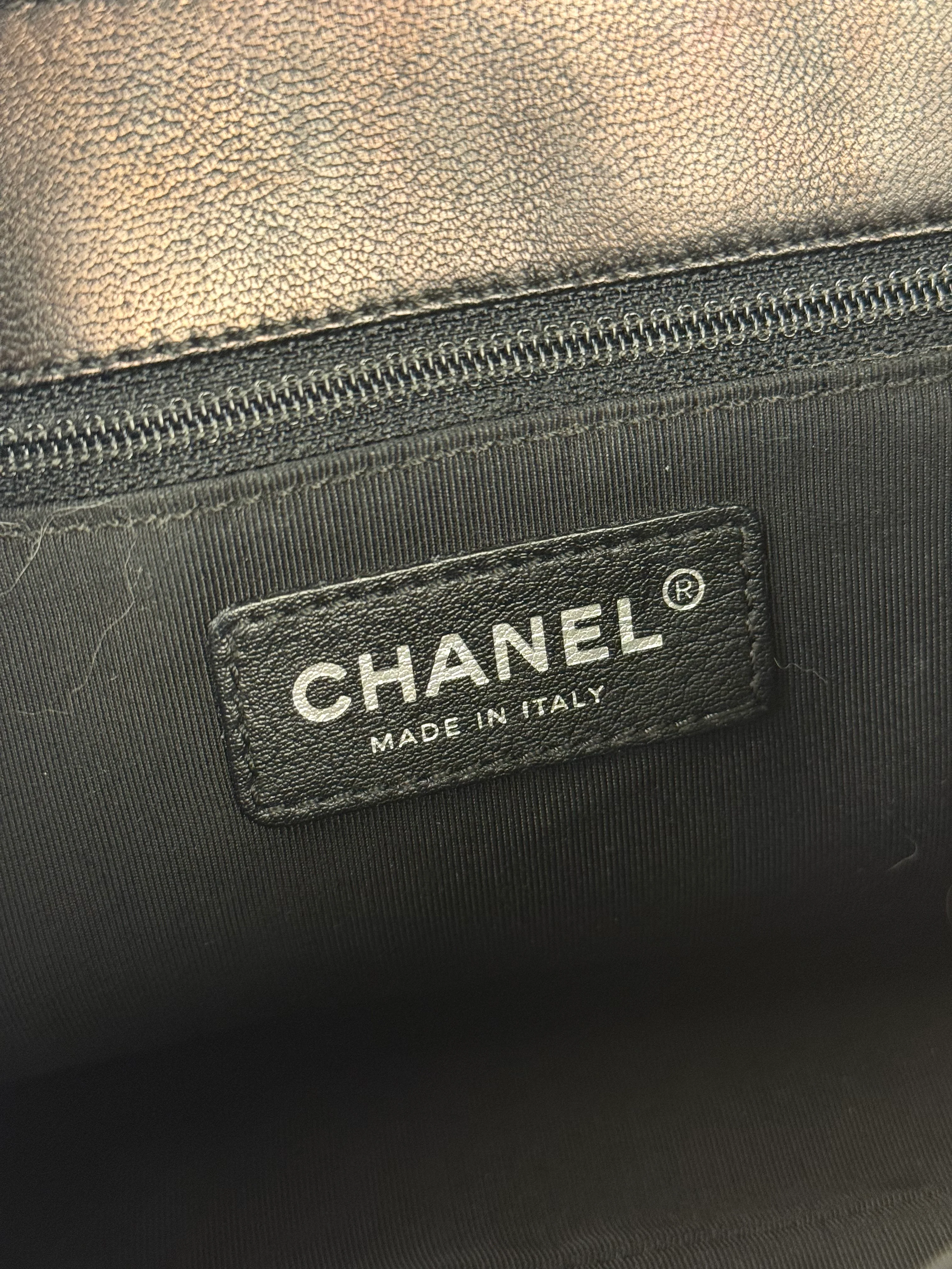 Chanel 2005 Canvas Camellia No. 5 Flap Shoulder Bag - Image 24