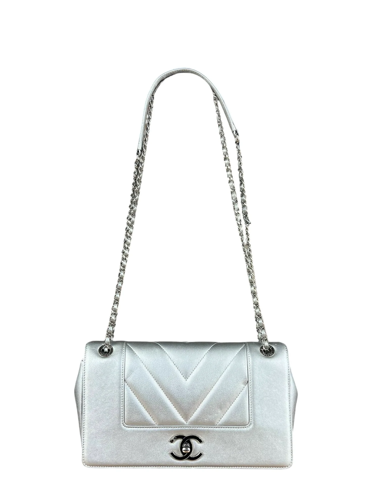 Chanel 2017 Mademoiselle Silver Chevron Single Flap - Image 3
