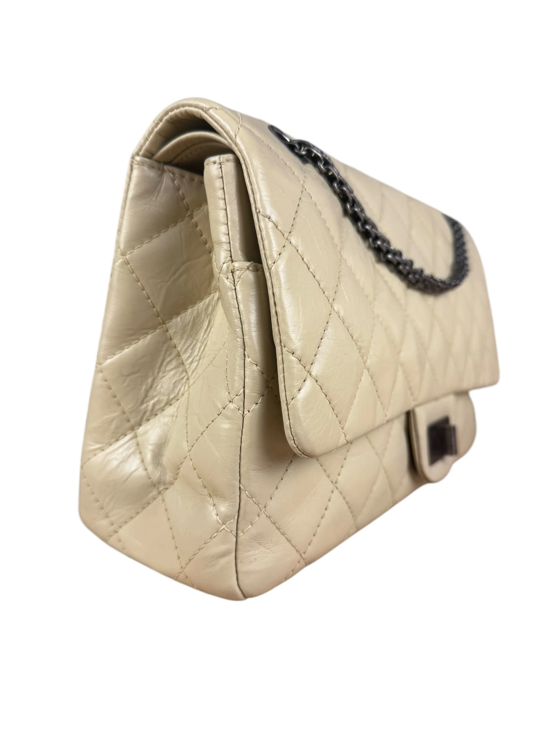 Chanel Aged Ivory Quilted Leather 2.55 Reissue Double Flap Bag 2009 - Image 5