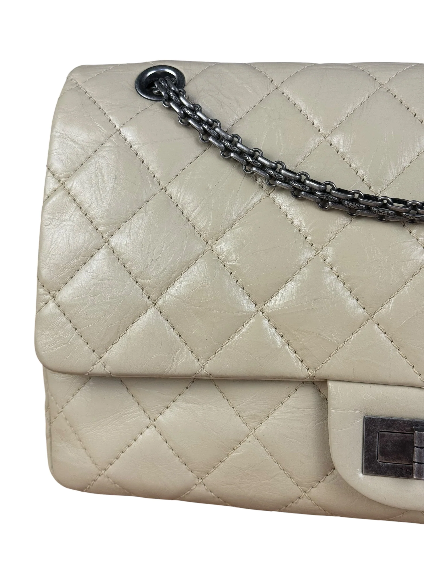 Chanel Aged Ivory Quilted Leather 2.55 Reissue Double Flap Bag 2009 - Image 7