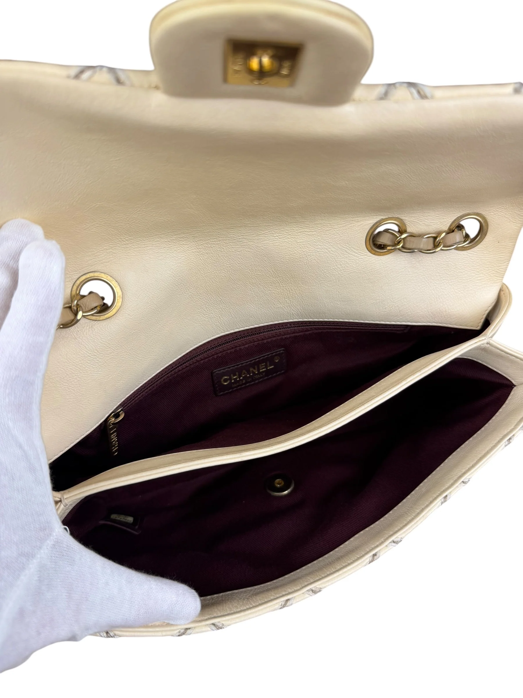 Chanel Beige Ultimate Stitch Flap 2014 - Image 18