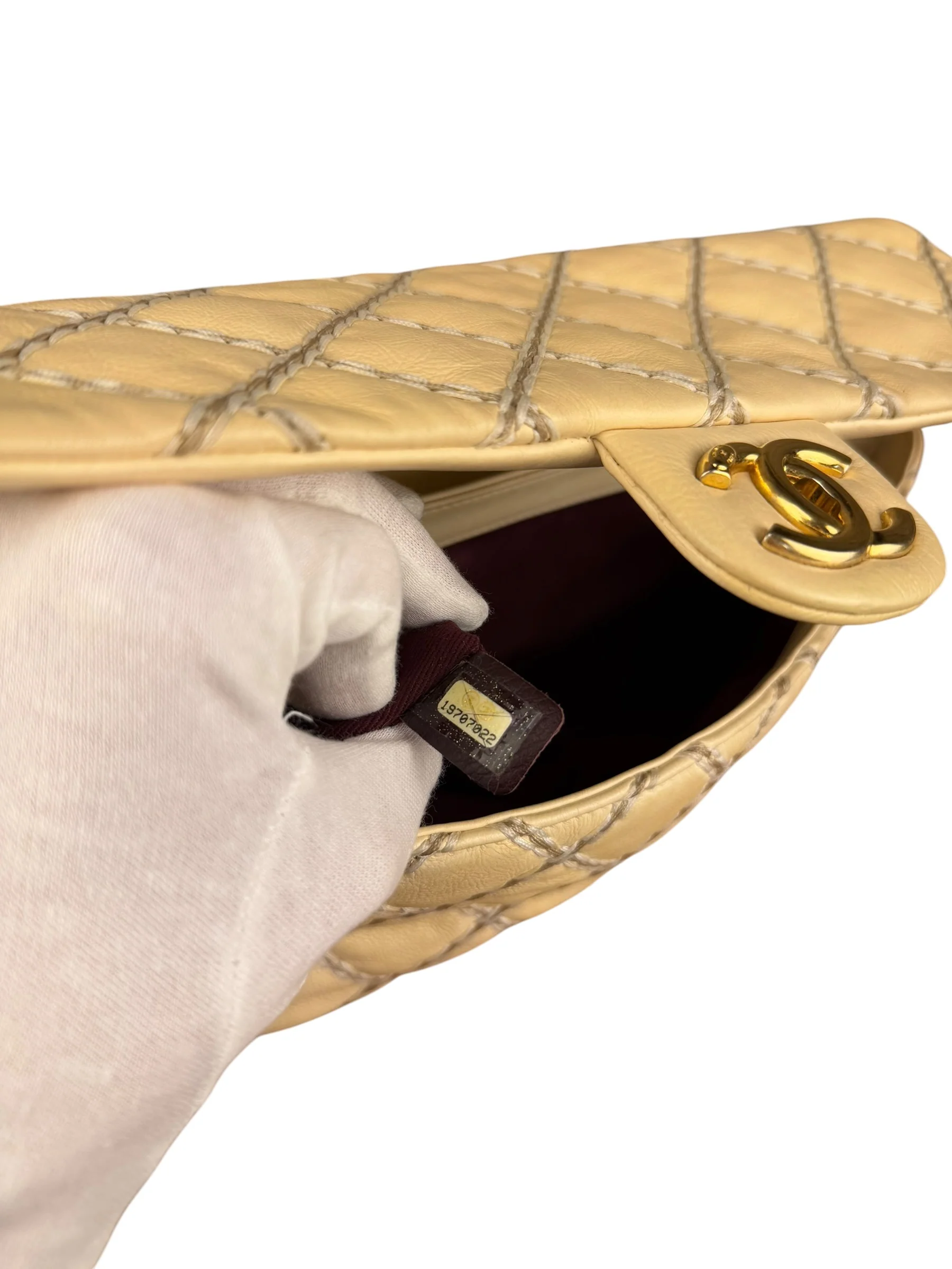 Chanel Beige Ultimate Stitch Flap 2014 - Image 22