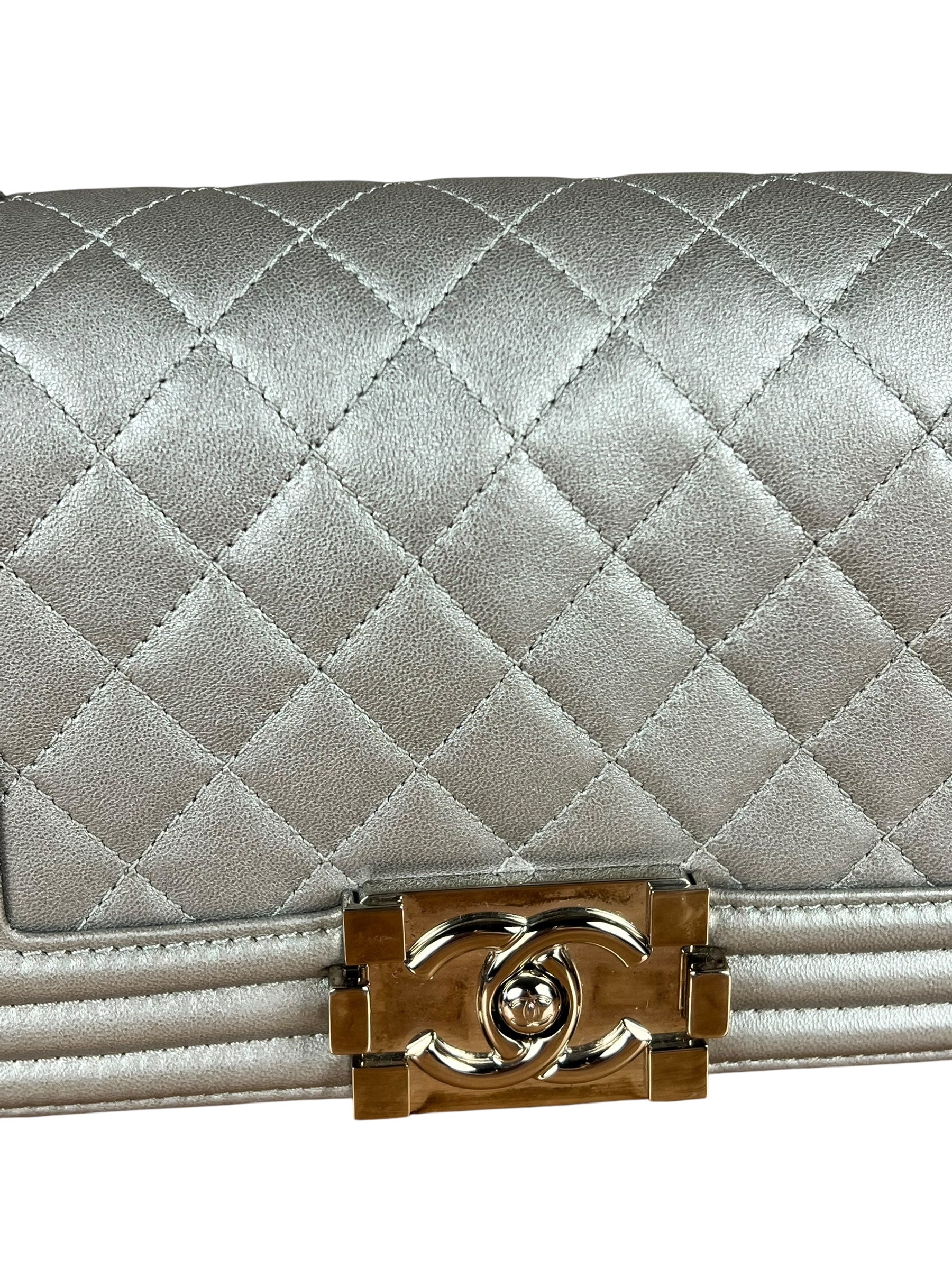 Chanel CC Silver Lambskin Quilted Boy Bag Red Stingray 2012 - Image 5