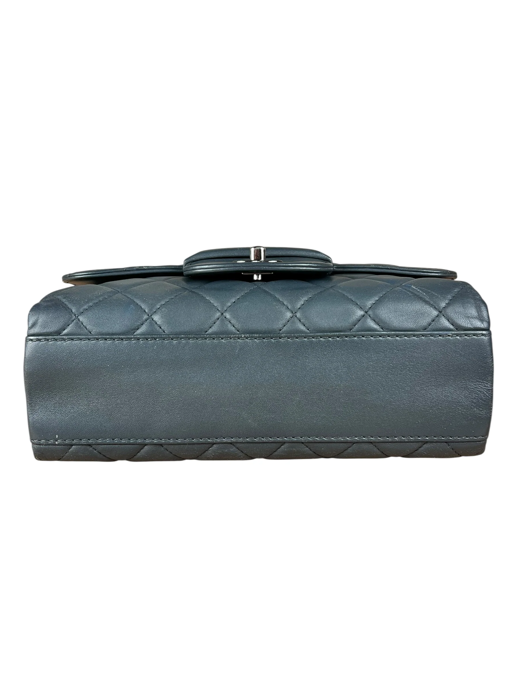 Chanel Dark Grey Quilted Leather Loop Flap Bag 2014 - Image 18