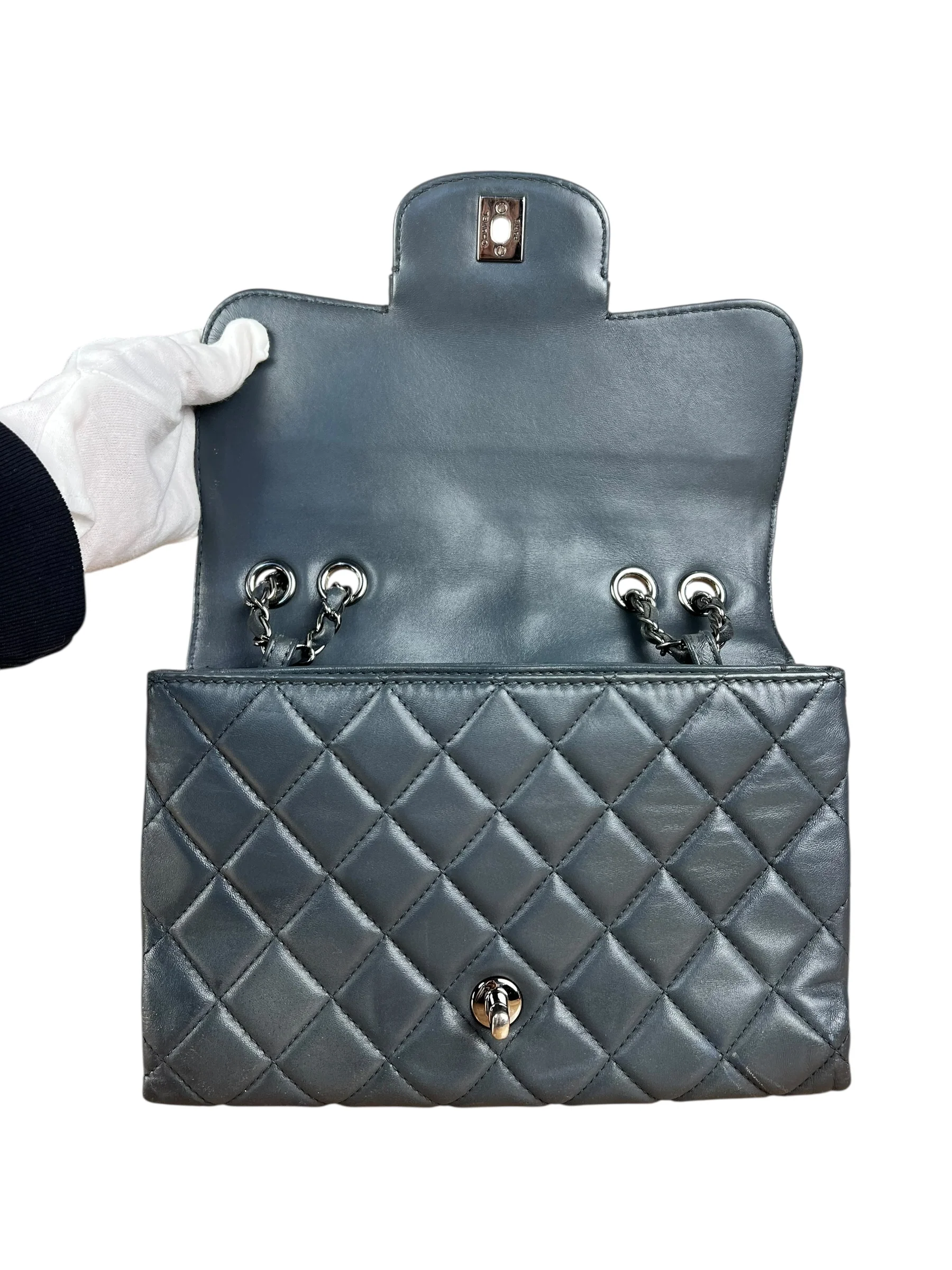 Chanel Dark Grey Quilted Leather Loop Flap Bag 2014 - Image 25