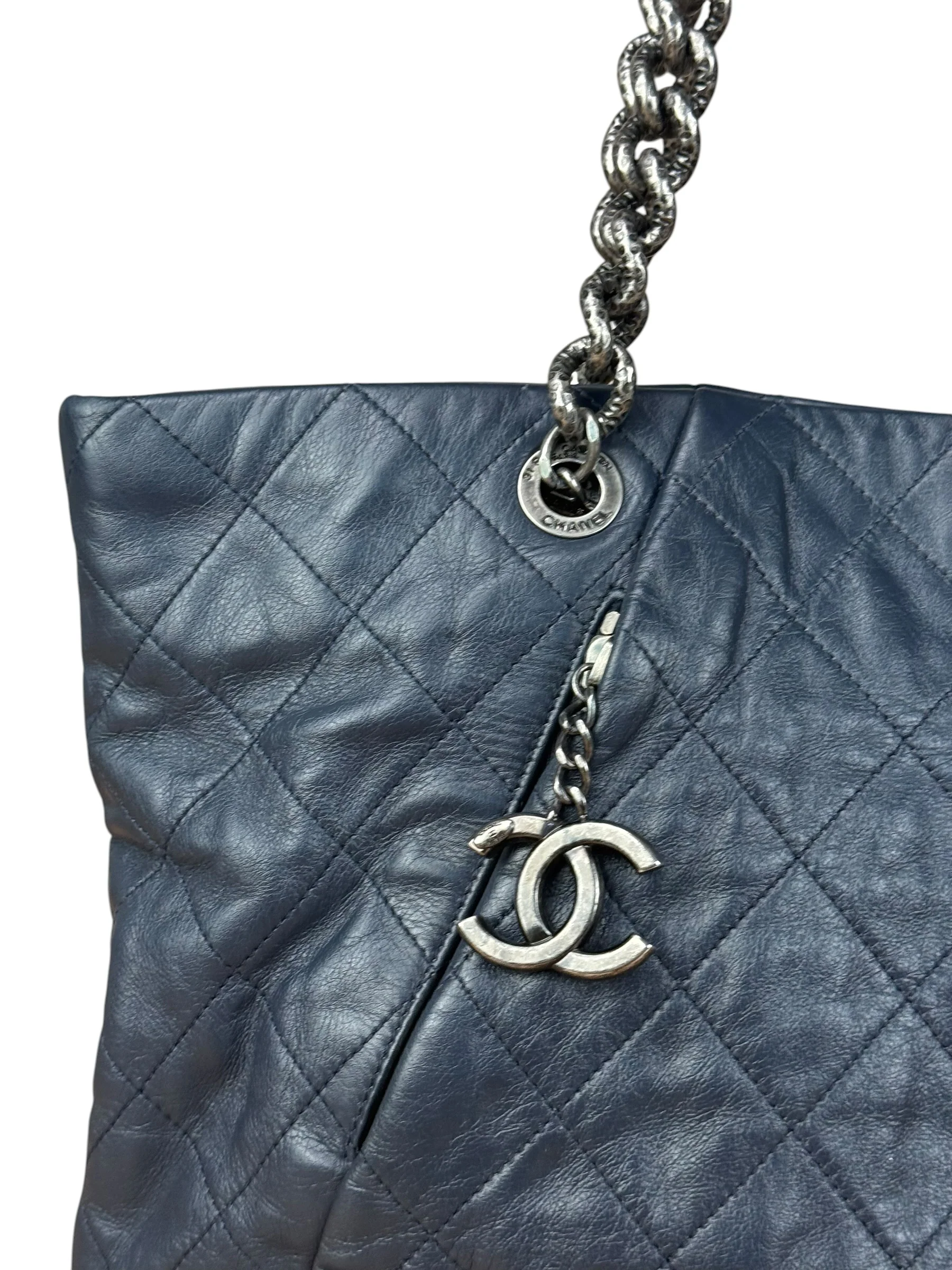 Chanel Dark Navy Quilted Leather Coco Pleats Chain Tote 2012 - Image 3