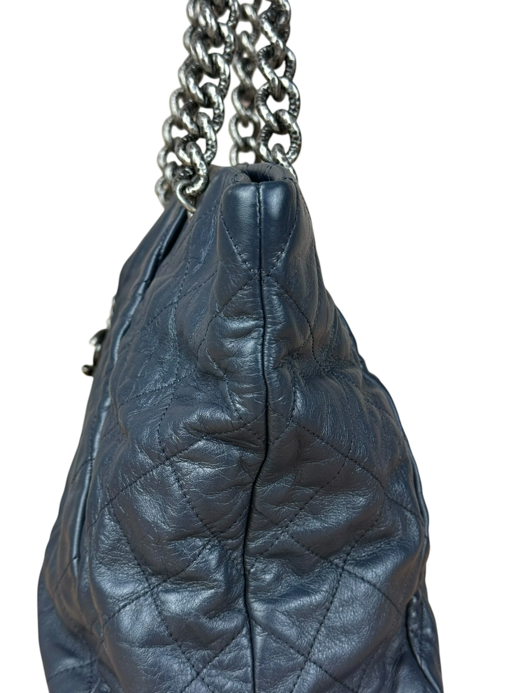 Chanel Dark Navy Quilted Leather Coco Pleats Chain Tote 2012 - Image 5