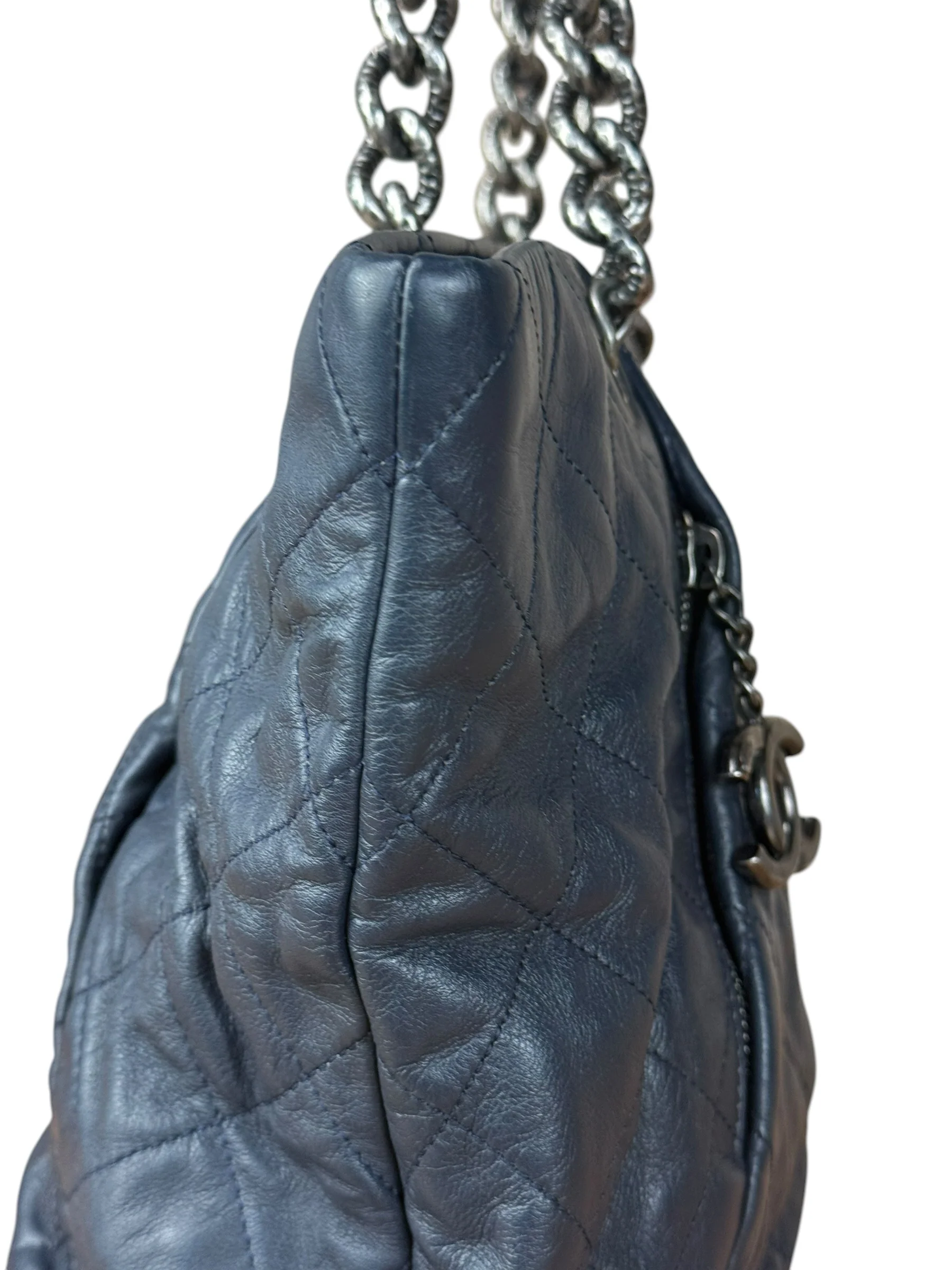 Chanel Dark Navy Quilted Leather Coco Pleats Chain Tote 2012 - Image 7