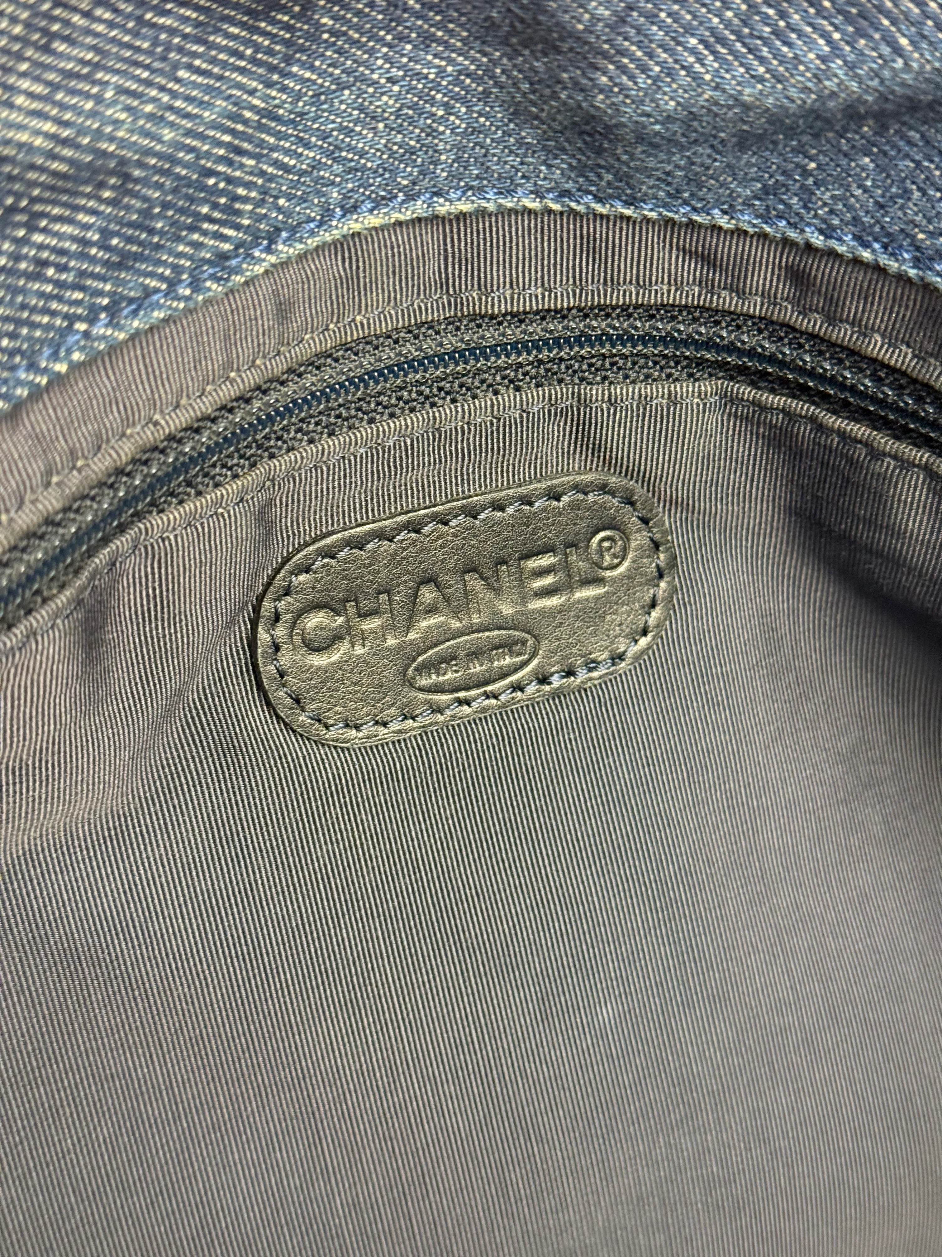 Chanel Denim CC Leather Lined Tote Bag 2001 - Image 27