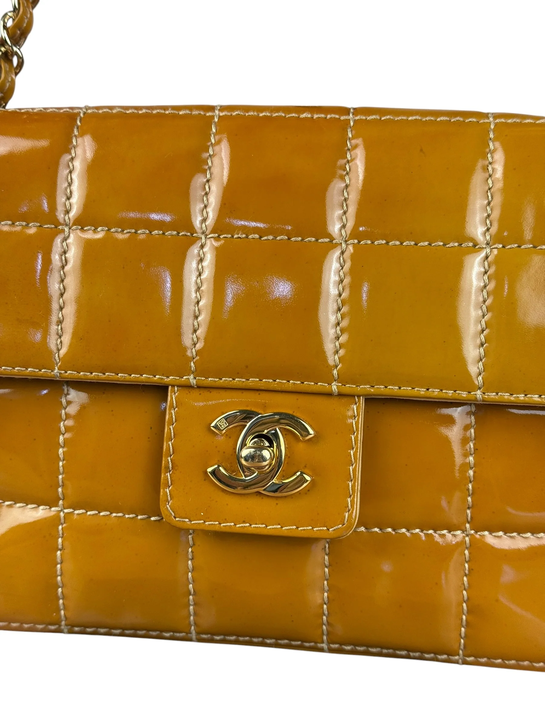 Chanel Gold Patent East West Stitch Flap Bag 2002 - Image 4