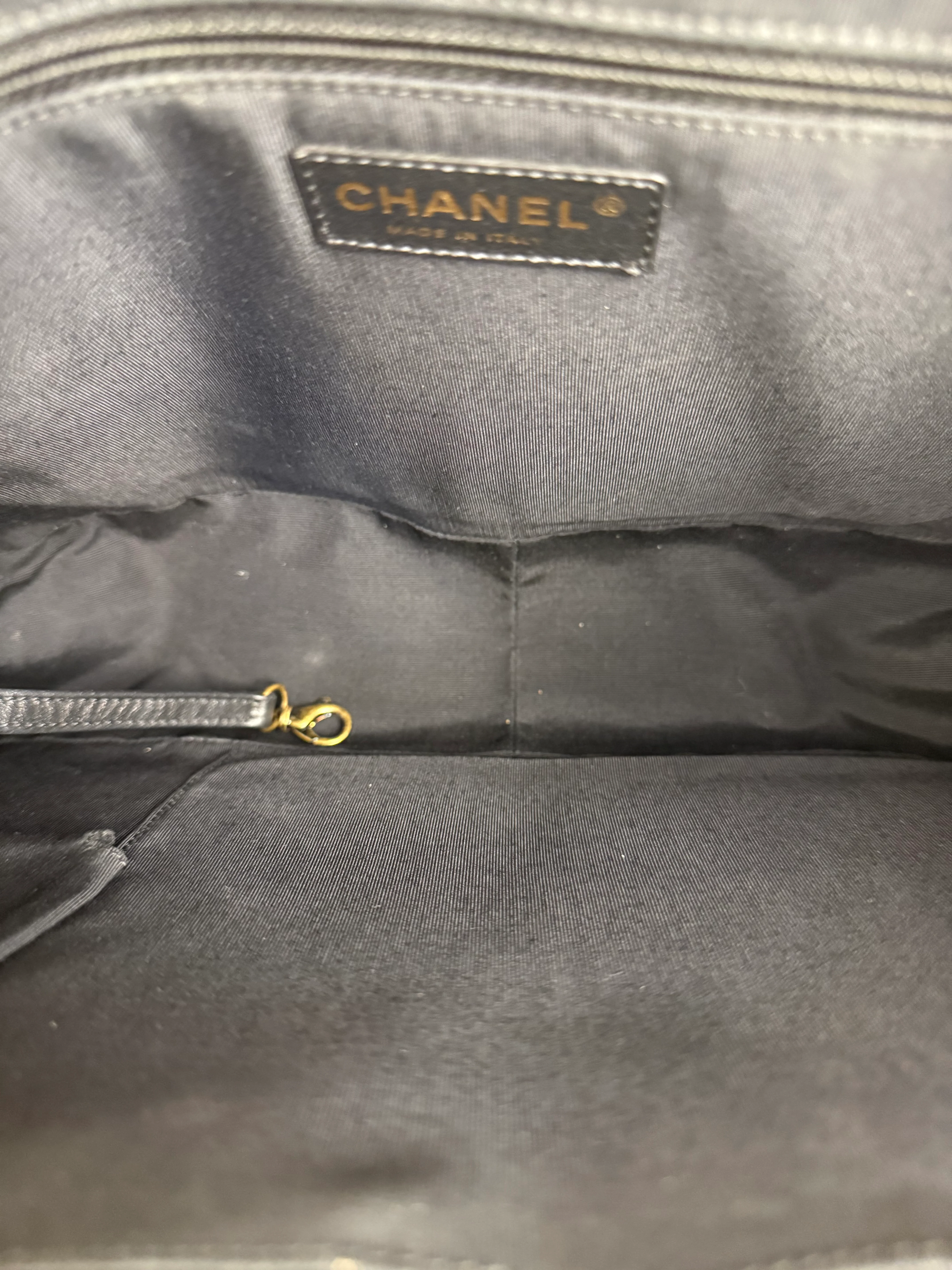 Chanel Ivory Leather Large Jetsetter Boy 2Way Handbag 2011 - Image 24