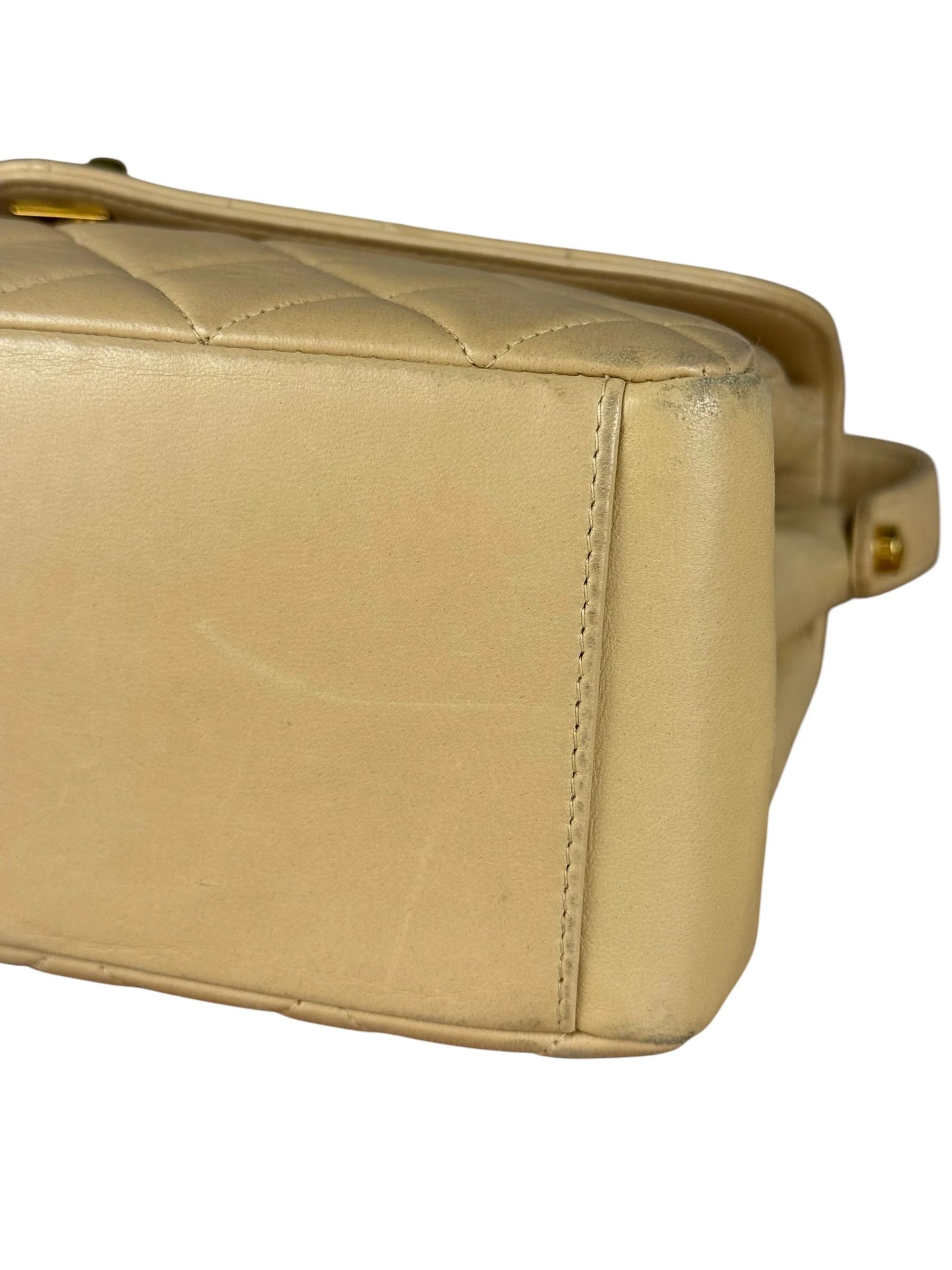 Chanel M Beige Lambskin Envelope Flap 1997 - Image 13