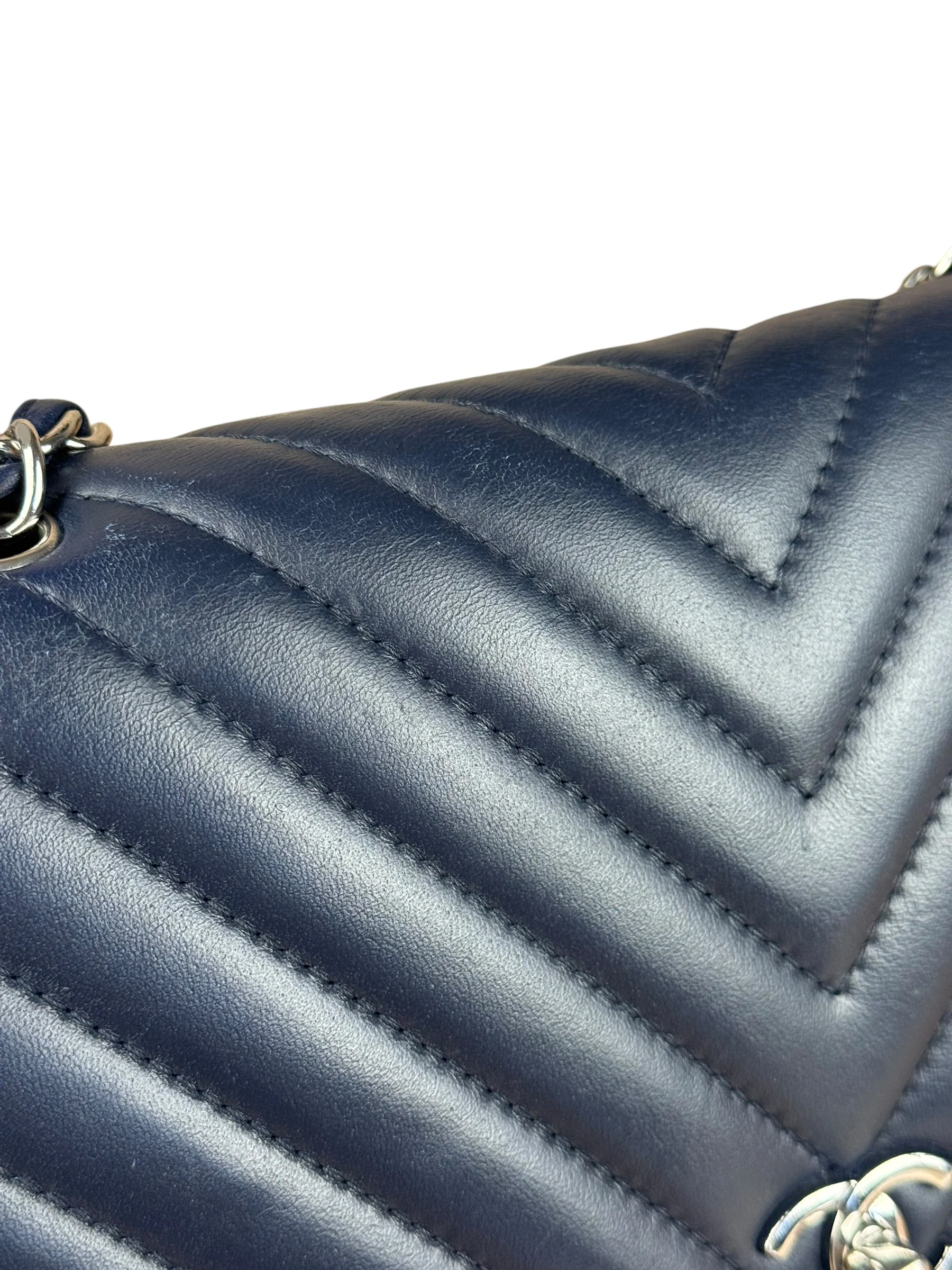 Chanel Navy Chevron Leather Statement Flap Bag 2012 - Image 17