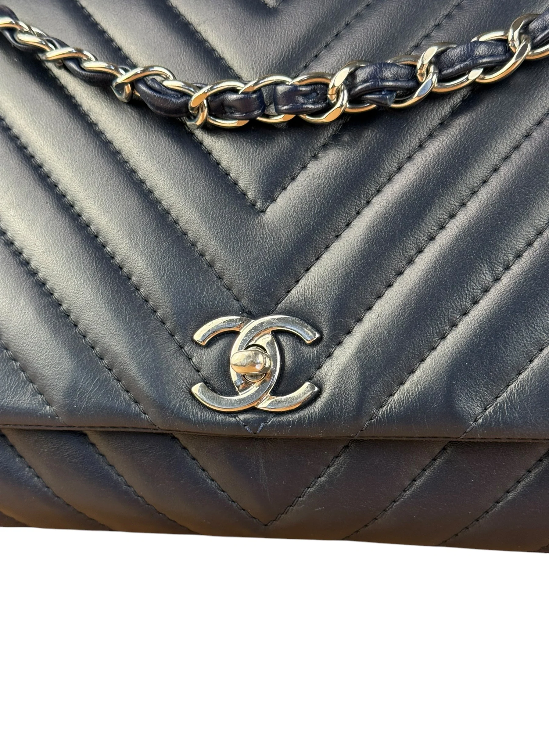 Chanel Navy Chevron Leather Statement Flap Bag 2012 - Image 4