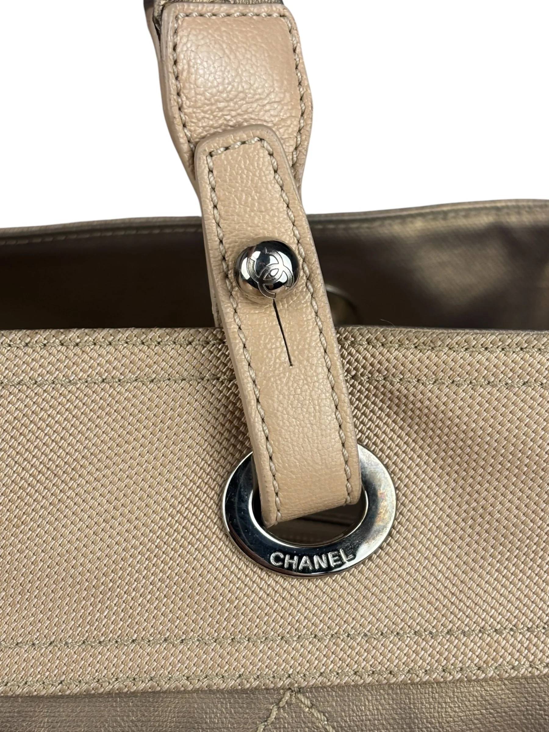 Chanel Paris-Biarritz Gold Quilted Tote Bag 2006 - Image 15