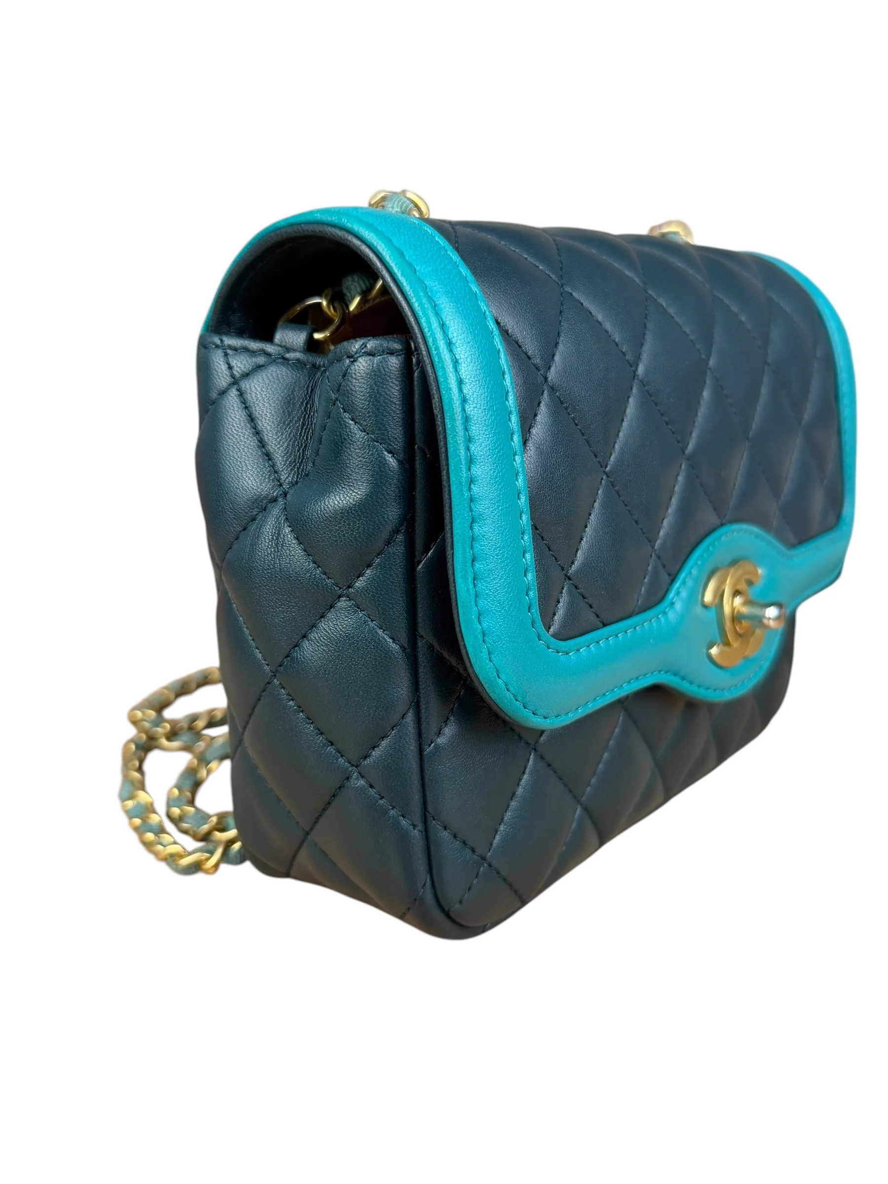 Chanel Quilted Mini Two-Tone Blue Day Flap Bag 2017 - Image 3