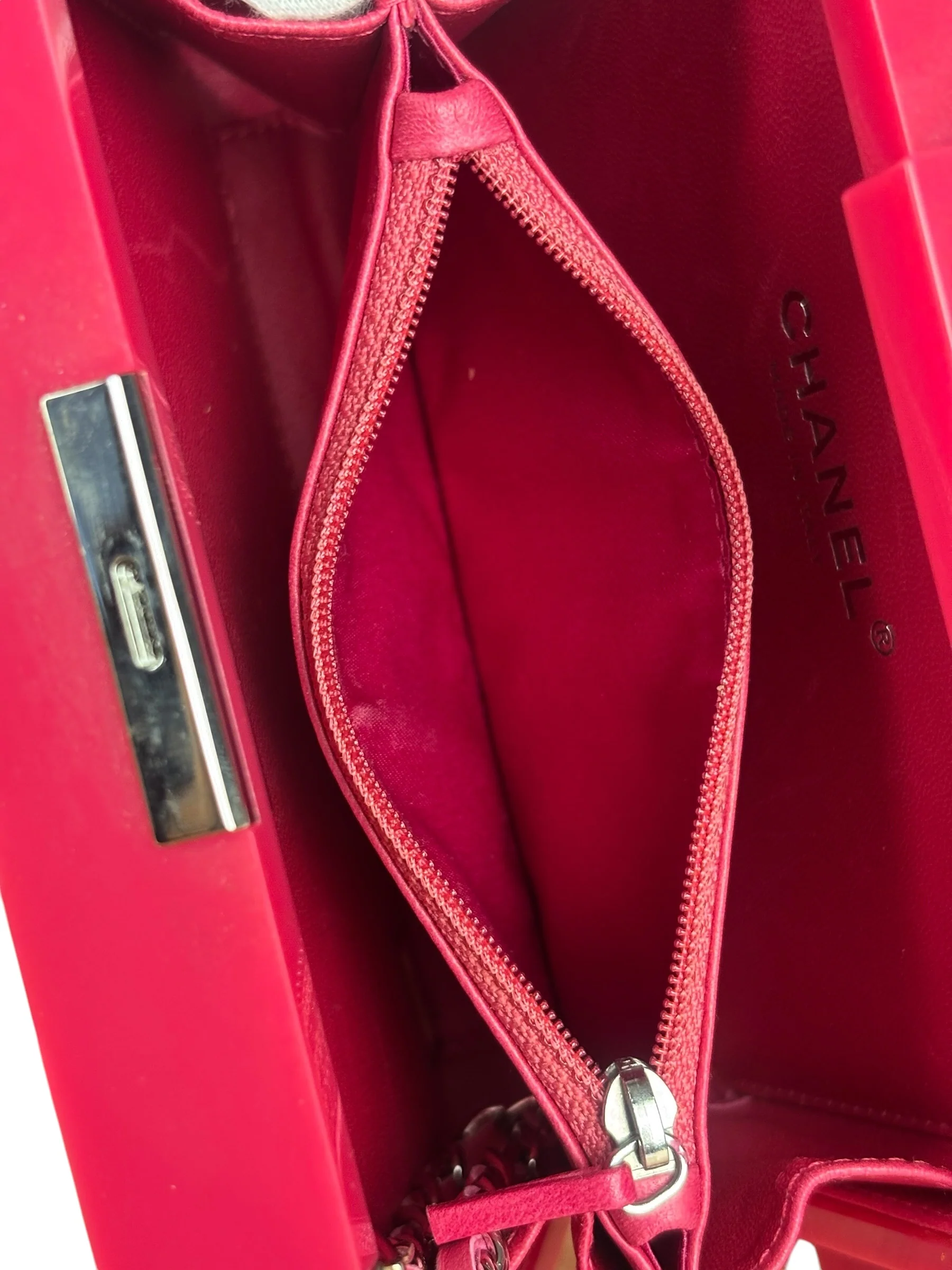 Chanel Rare Pink Plexi Brick Lego Clutch/Shoulder Bag 2014 - Image 4