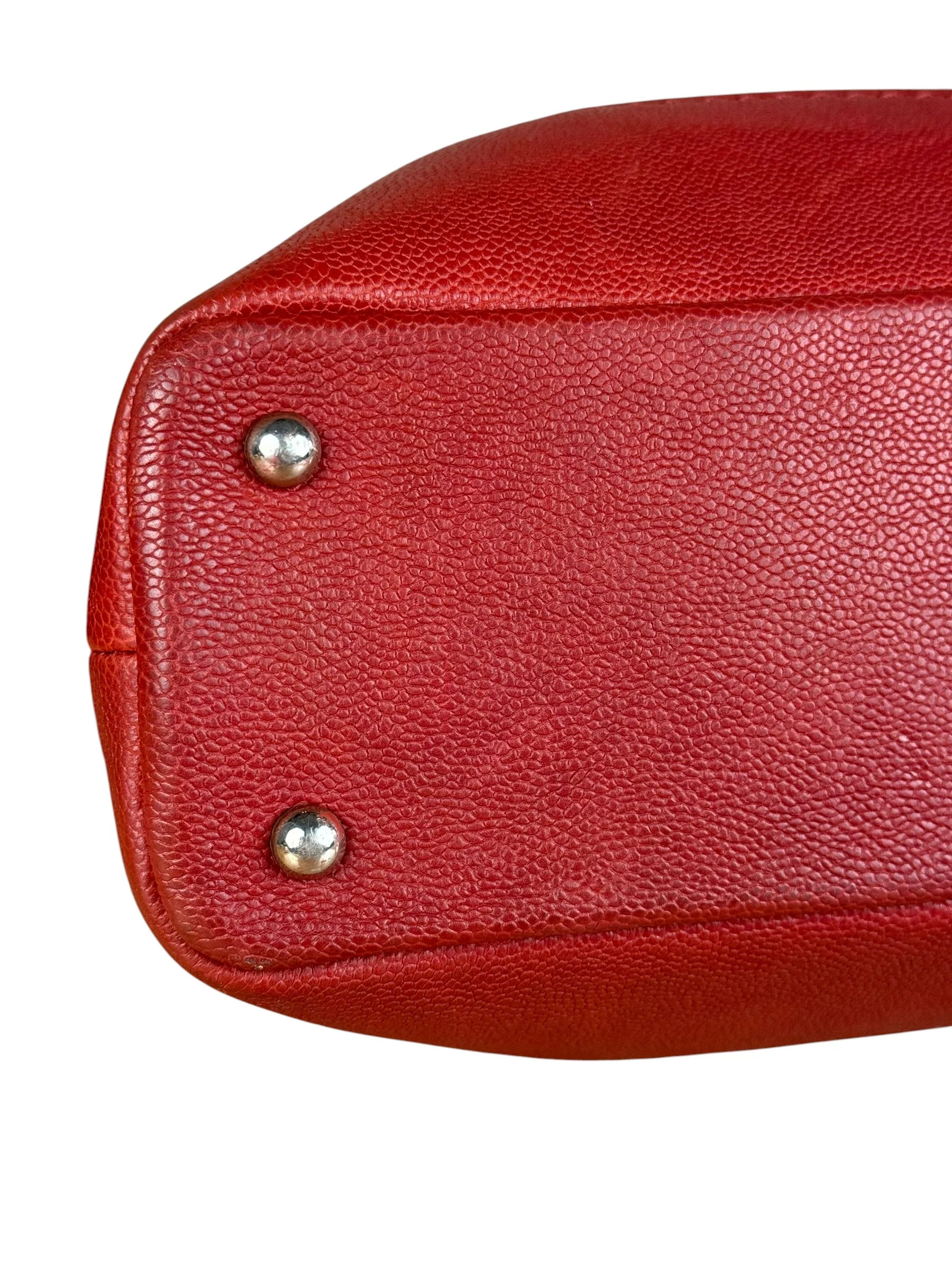 Chanel Red Quilted Caviar Be CC 2Way Tote Bag 2014 - Image 11