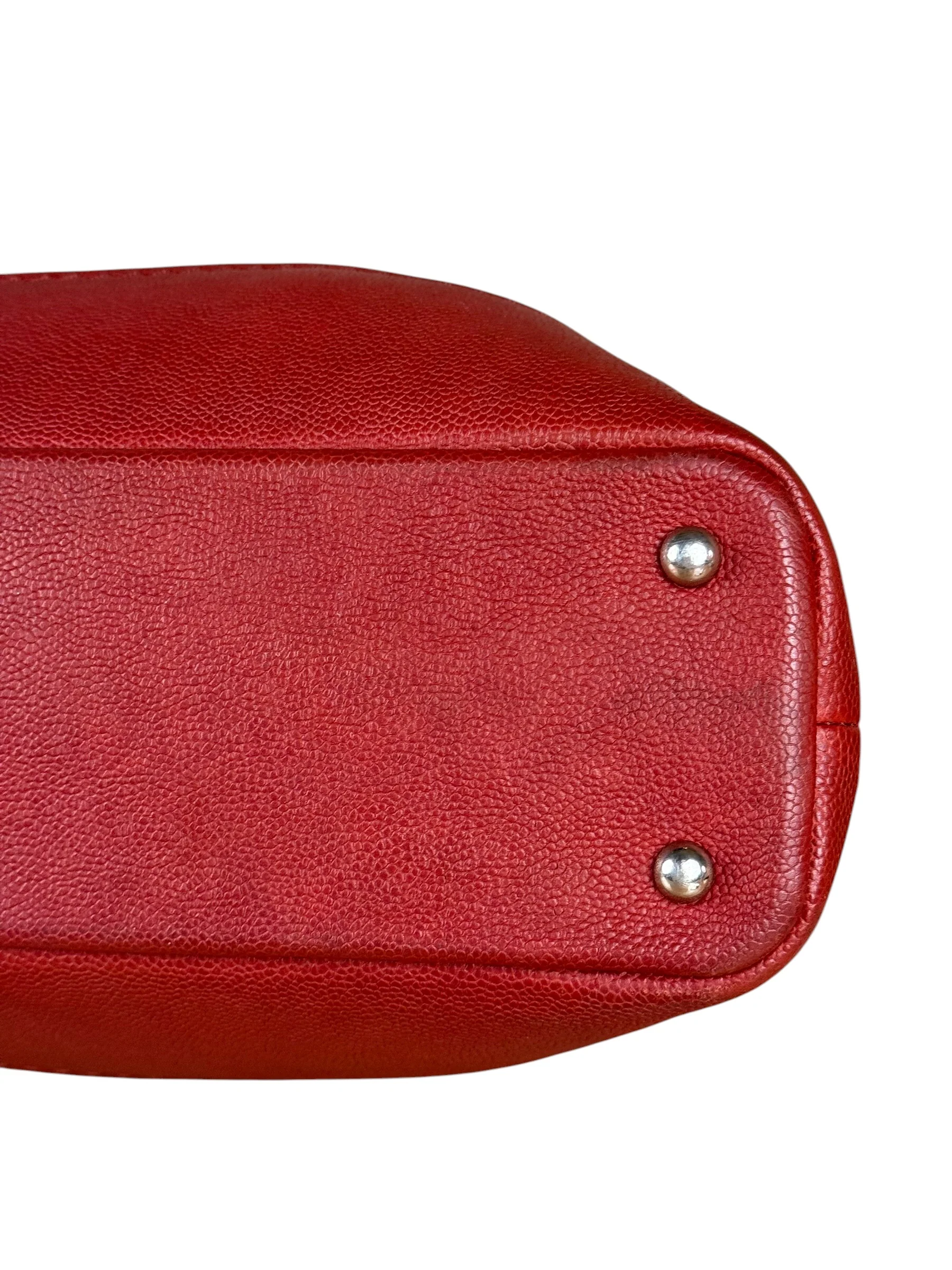 Chanel Red Quilted Caviar Be CC 2Way Tote Bag 2014 - Image 9