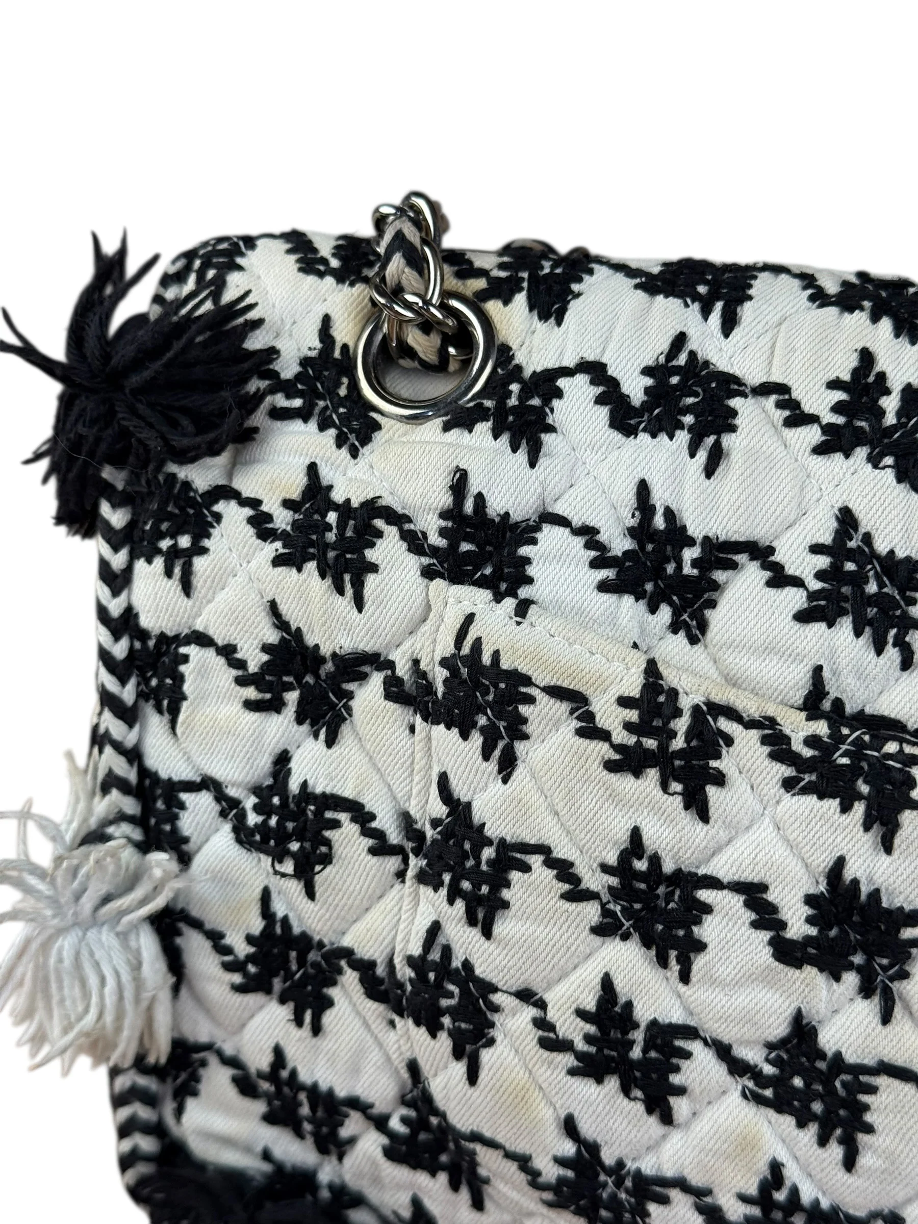 Chanel Tweed Woven Medium Classic Double Flap Bag 2014 - Image 12
