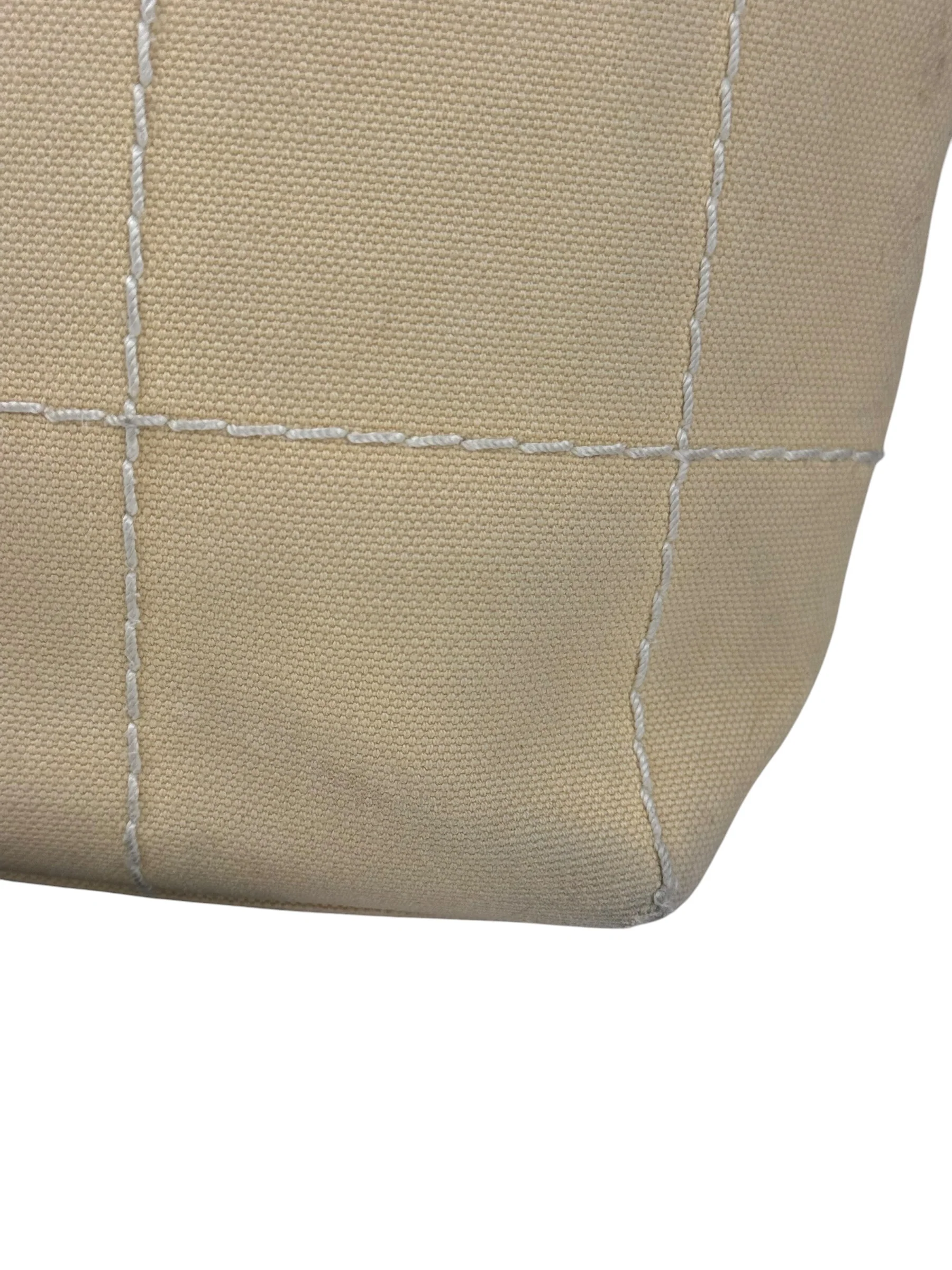 Chanel Vintage Beige Canvas Quilted Chocolate Bar Tote 2003 - Image 16