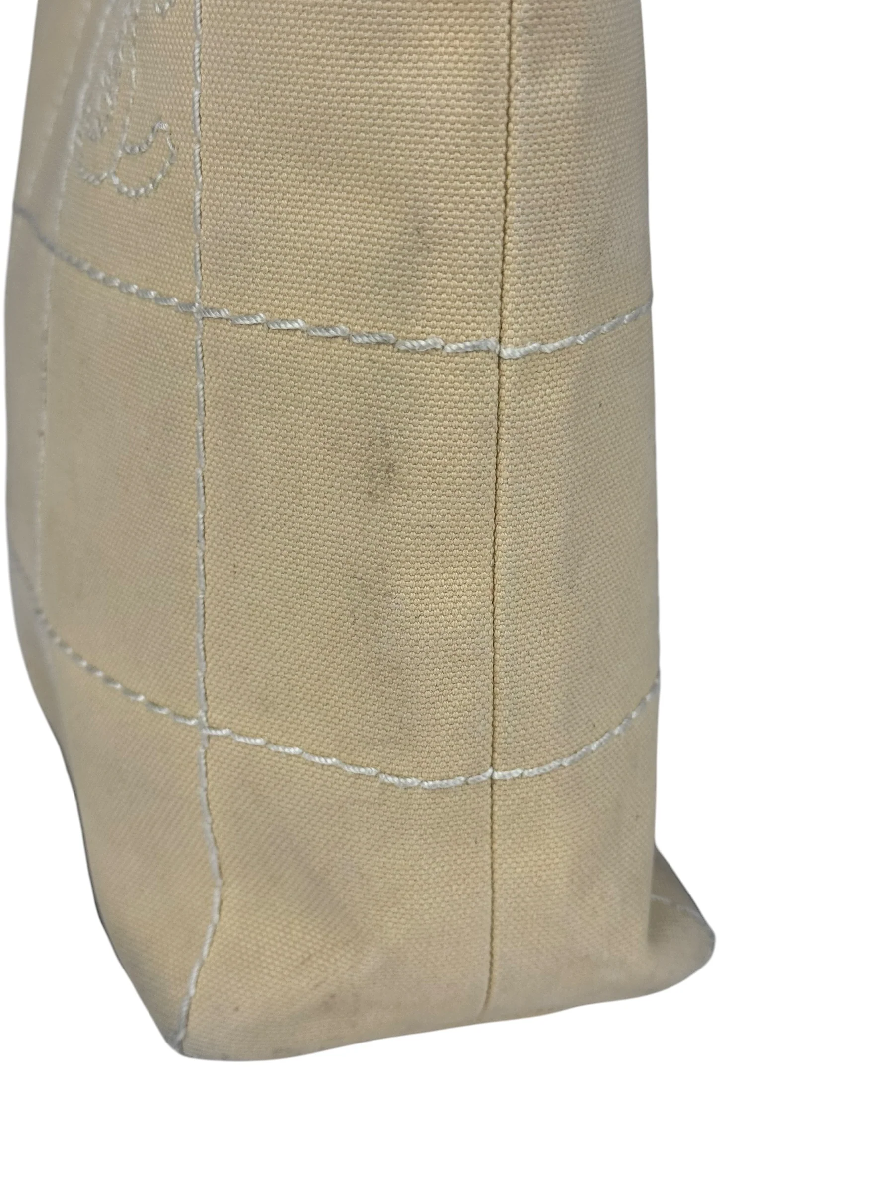 Chanel Vintage Beige Canvas Quilted Chocolate Bar Tote 2003 - Image 20