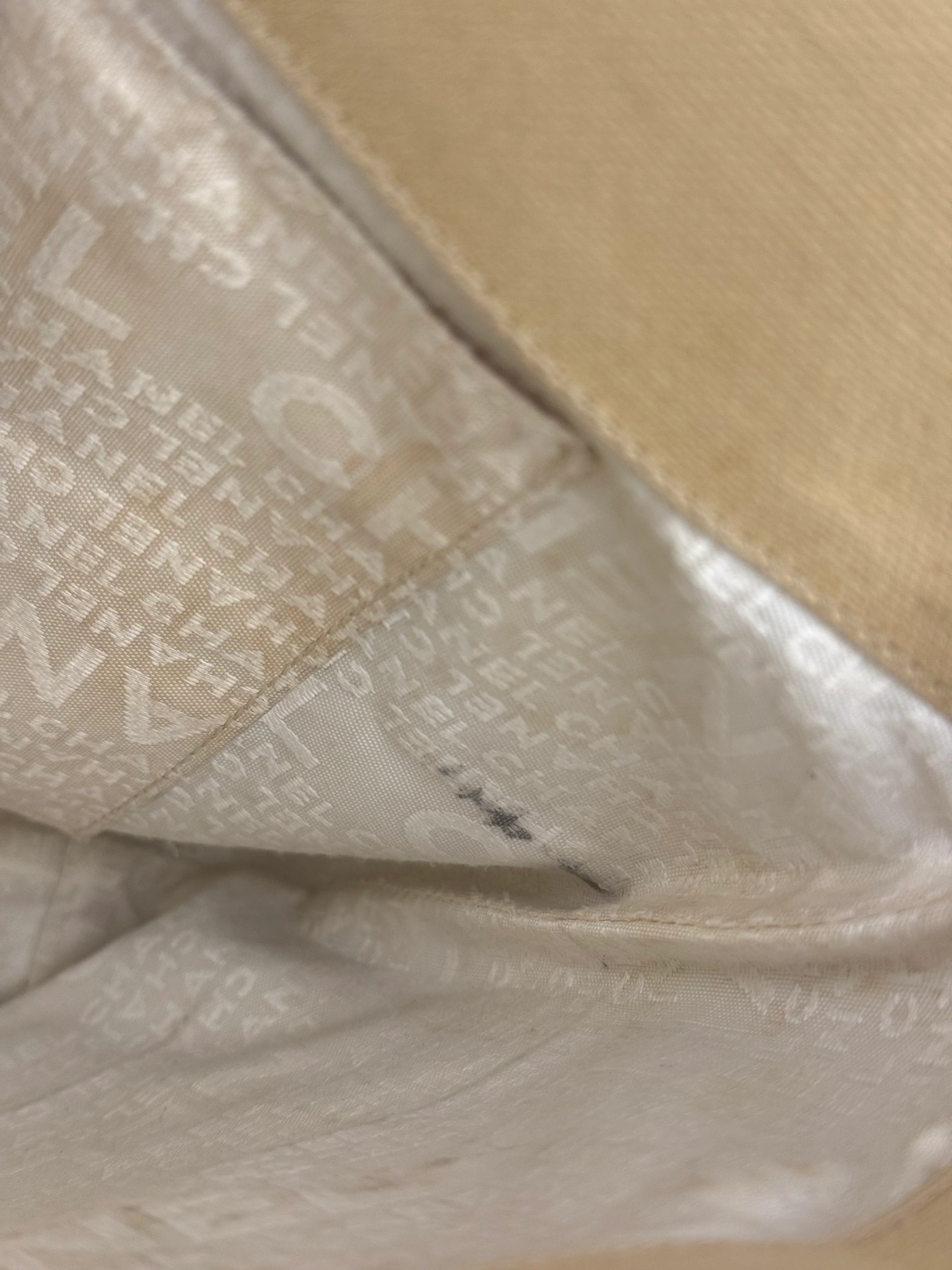 Chanel Vintage Beige Canvas Quilted Chocolate Bar Tote 2003 - Image 26