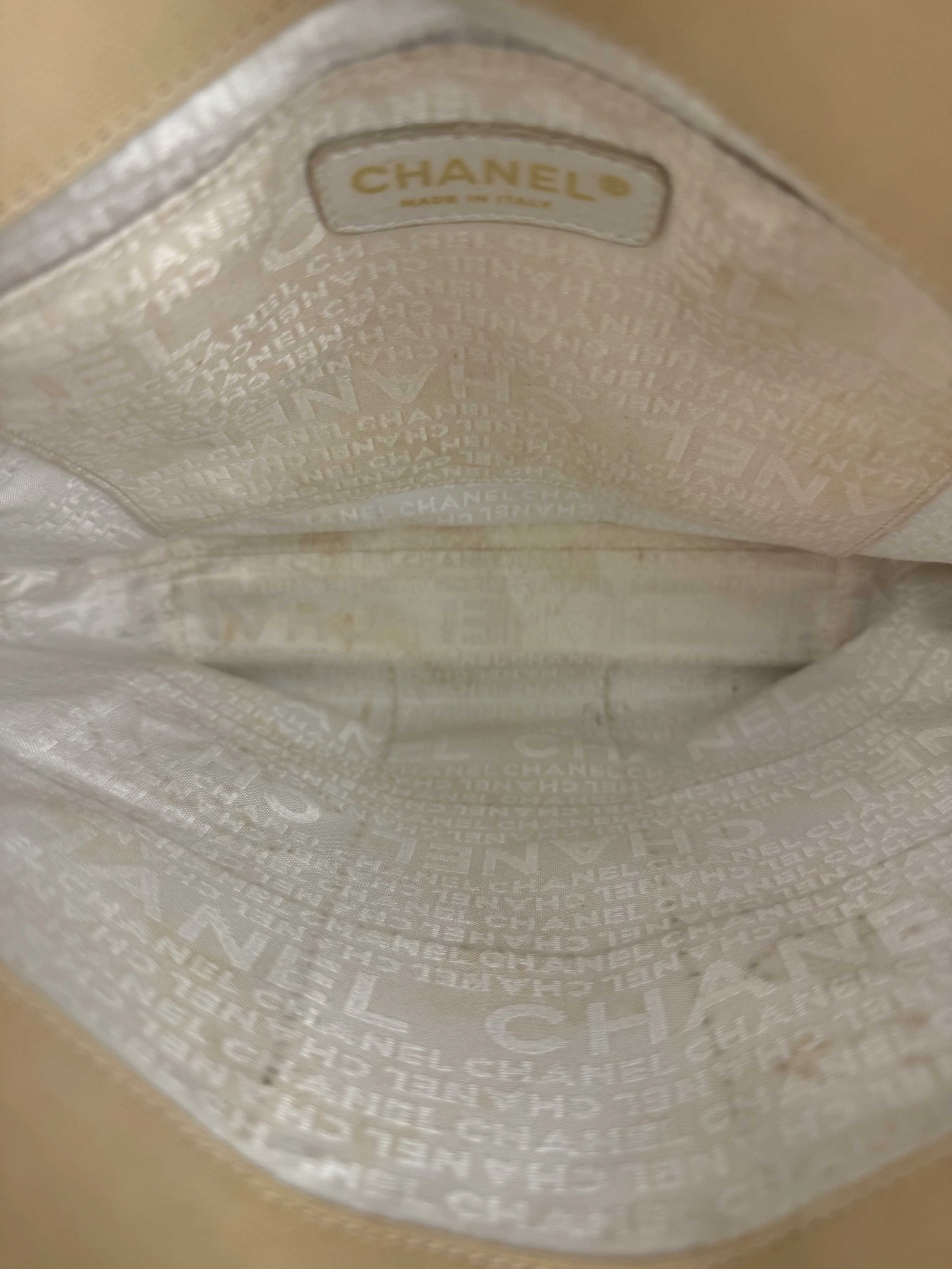Chanel Vintage Beige Canvas Quilted Chocolate Bar Tote 2003 - Image 29