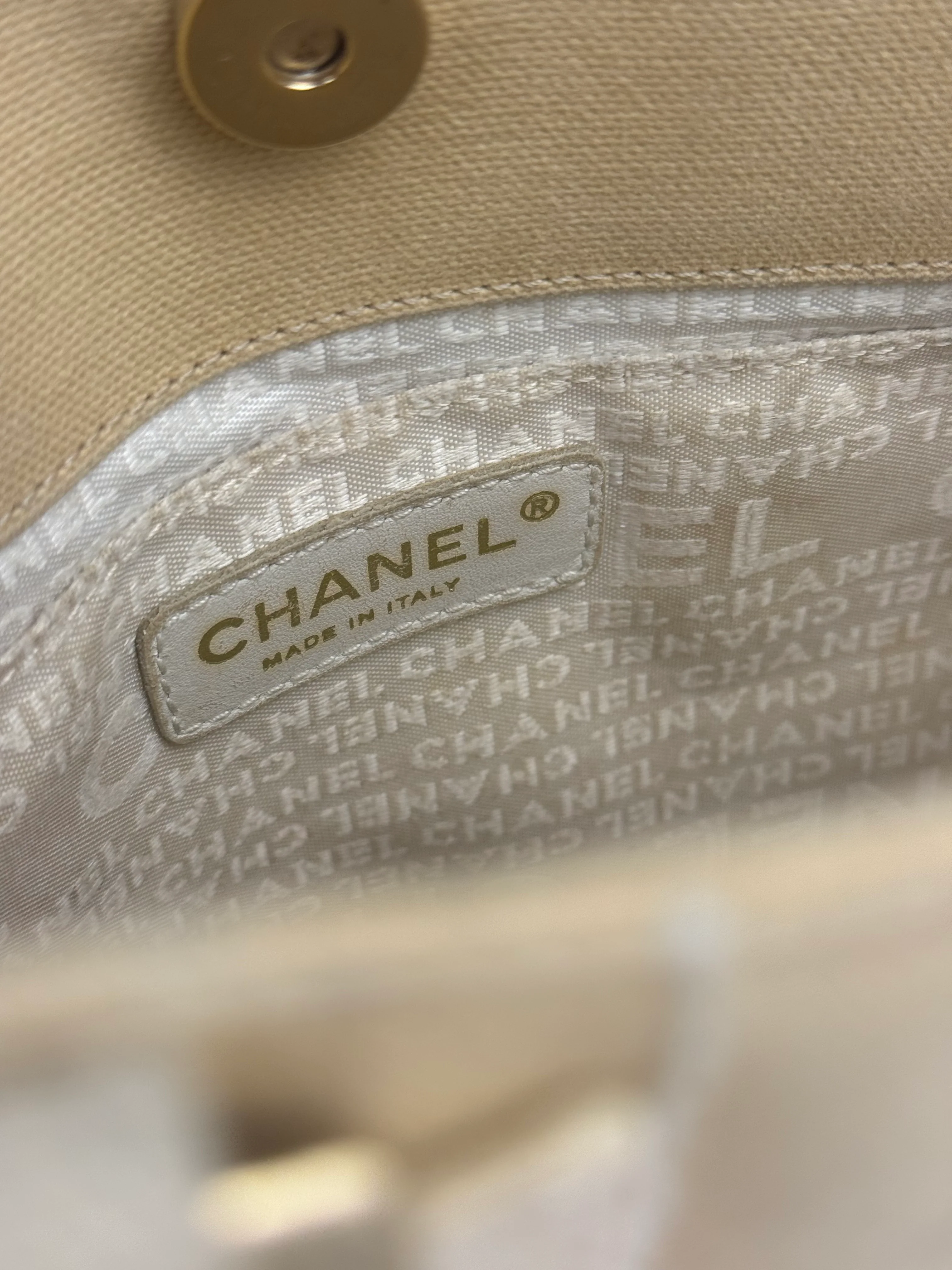 Chanel Vintage Beige Canvas Quilted Chocolate Bar Tote 2003 - Image 30