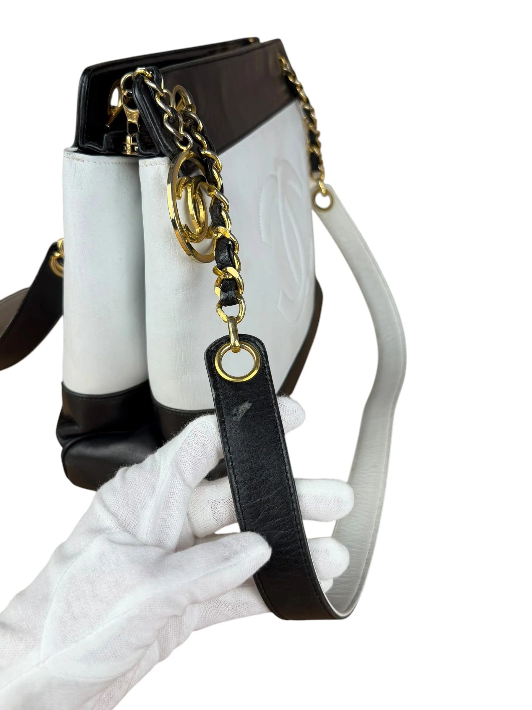 Chanel Vintage Black/White Leather CC Chain Tote '89-'91 - Image 5