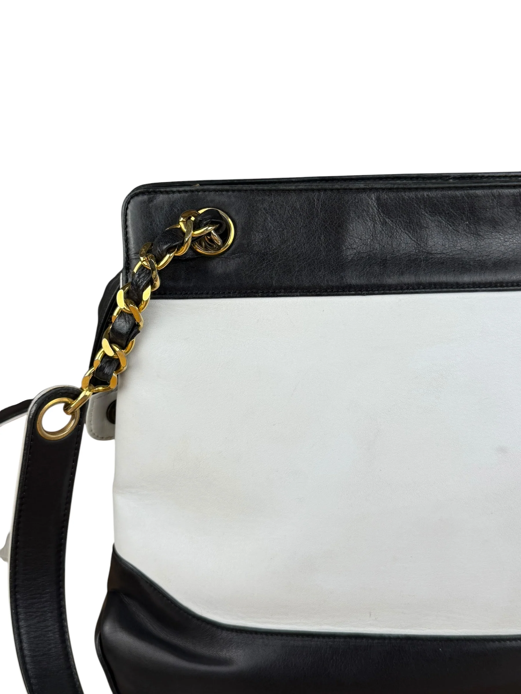 Chanel Vintage Black/White Leather CC Chain Tote '89-'91 - Image 9