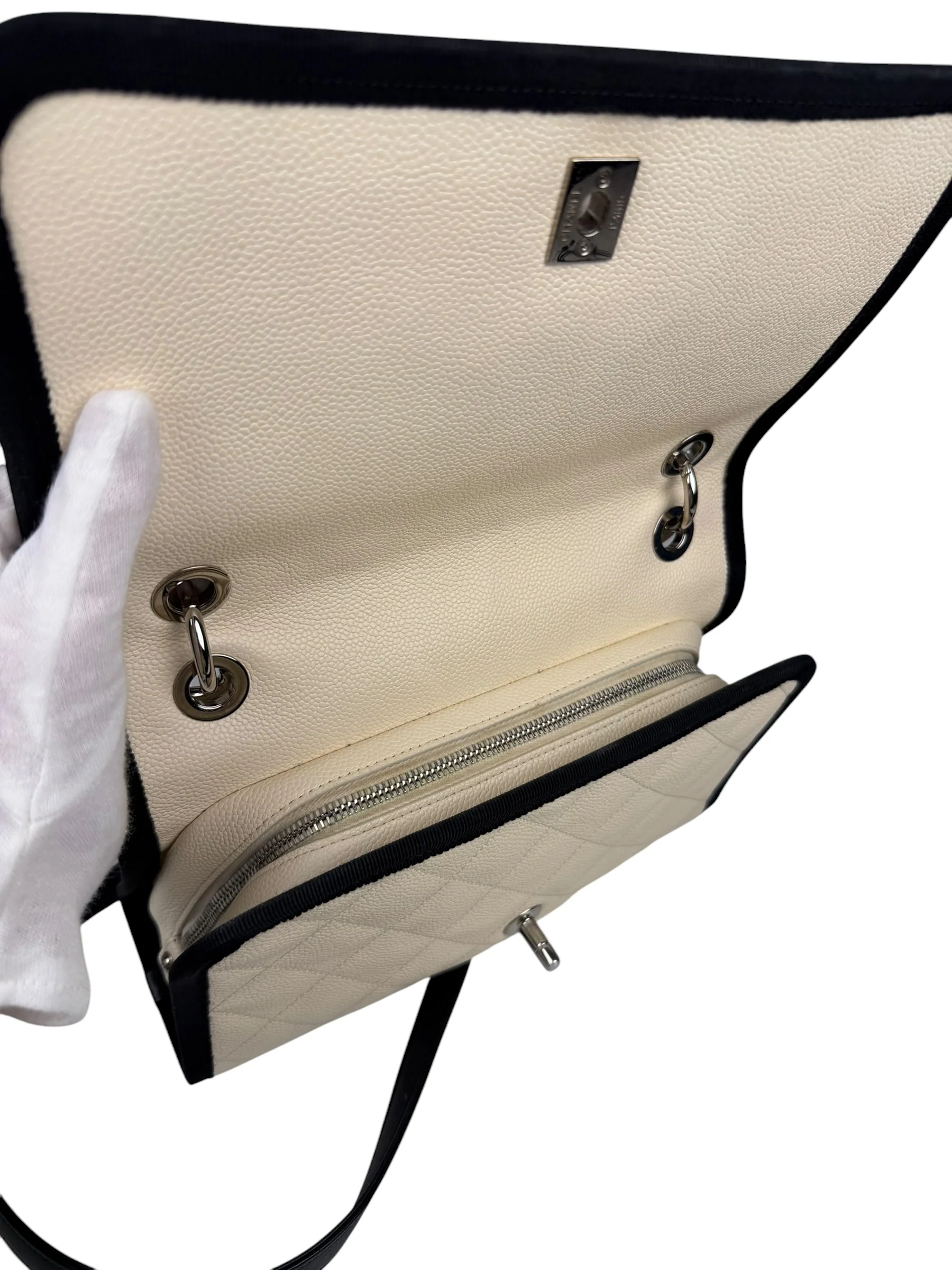 Chanel White Caviar Quilted Top Handle Flap Bag 2018 - Image 18