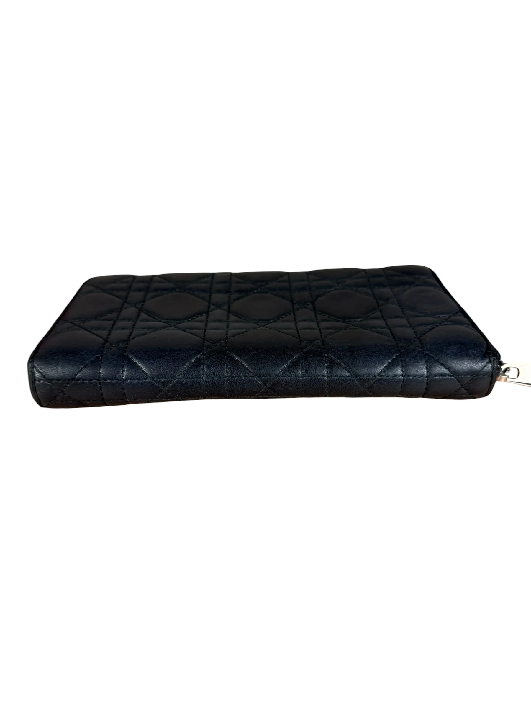 Christian Dior Vintage Black Quilted Leather Zippy Wallet - Image 11