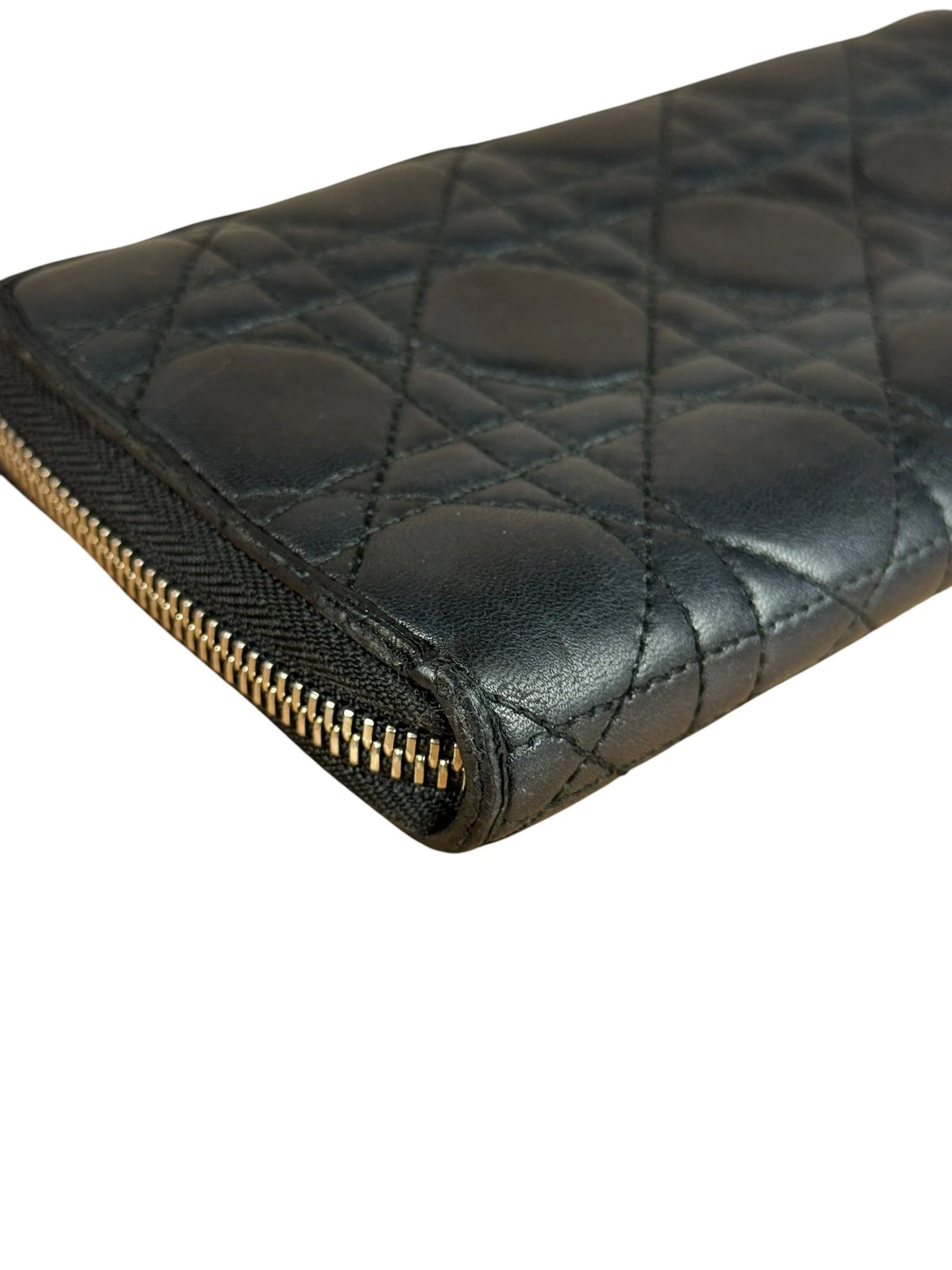 Christian Dior Vintage Black Quilted Leather Zippy Wallet - Image 13