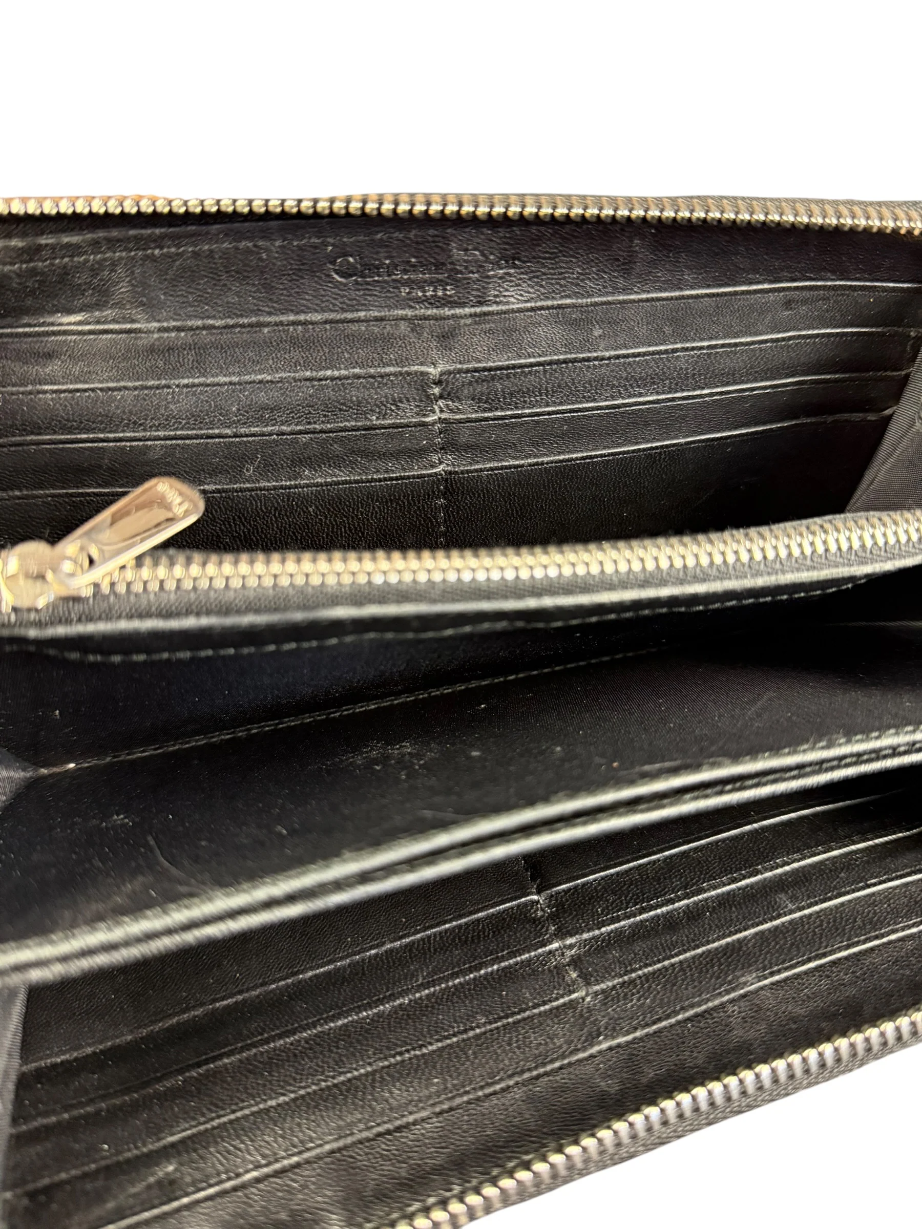 Christian Dior Vintage Black Quilted Leather Zippy Wallet - Image 17