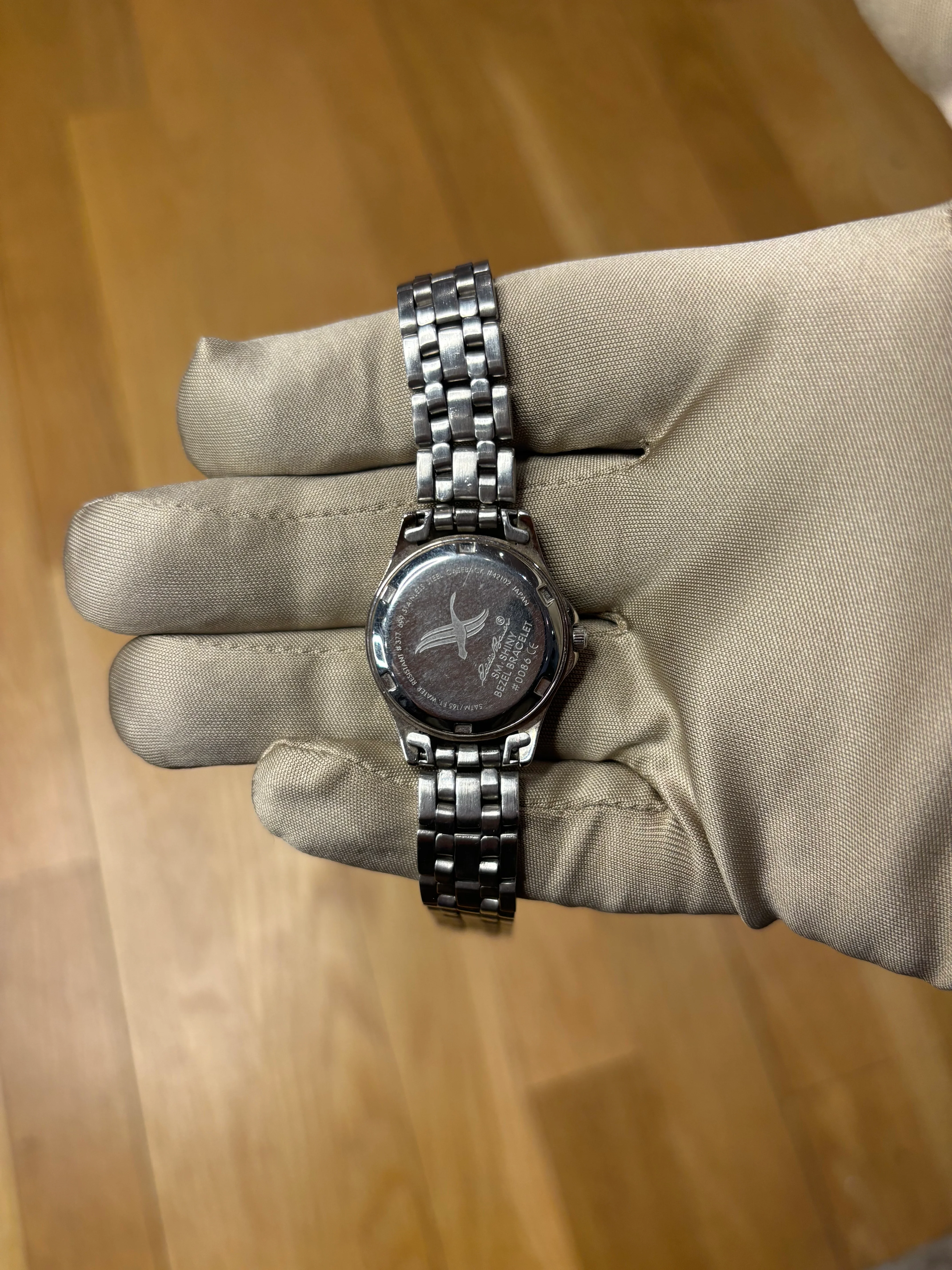 Eddie Bauer Silver Circle Dial Stainless Silver Band - Image 7