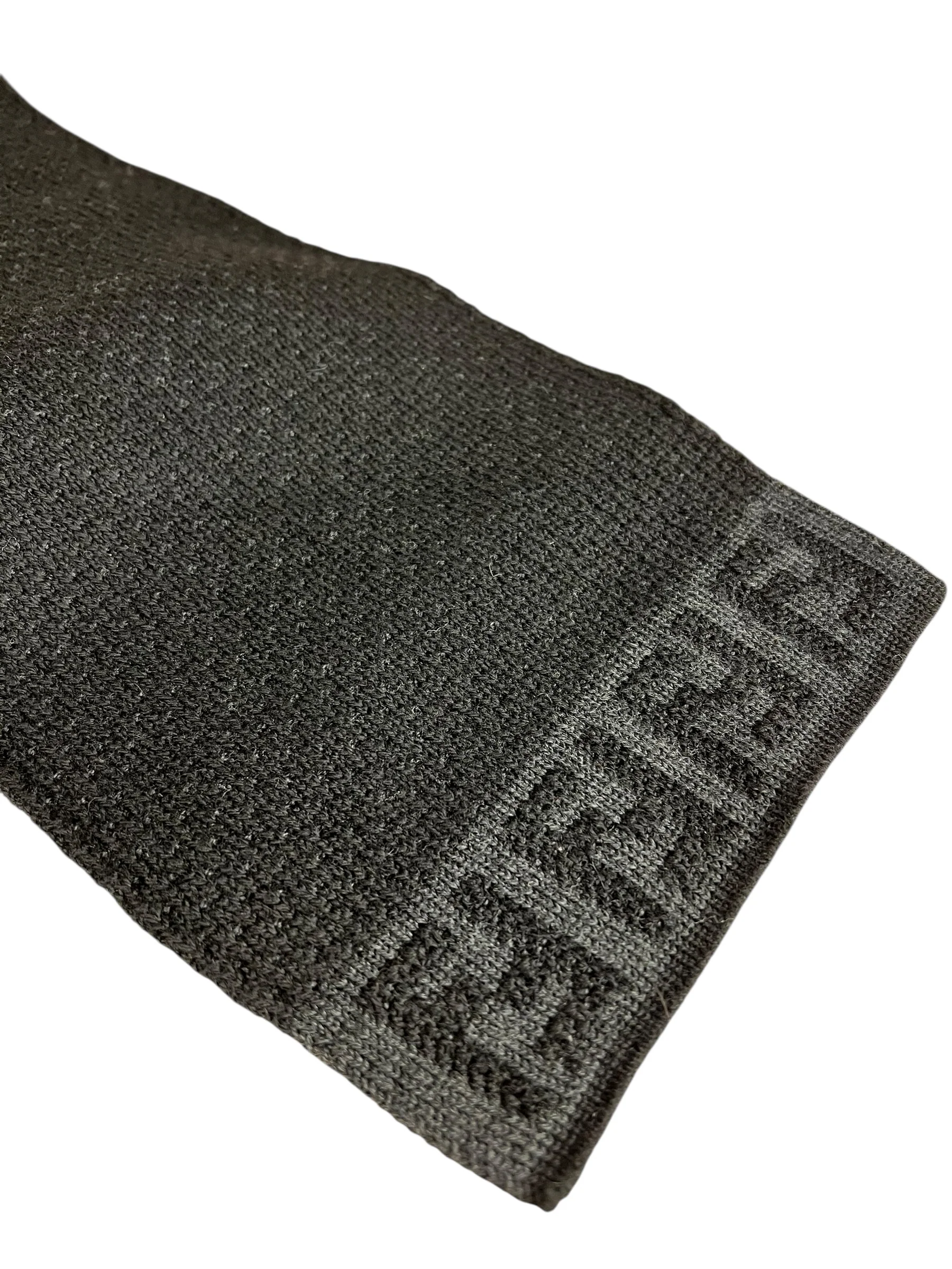 Fendi FF Logo Black Wool Scarf - Image 5