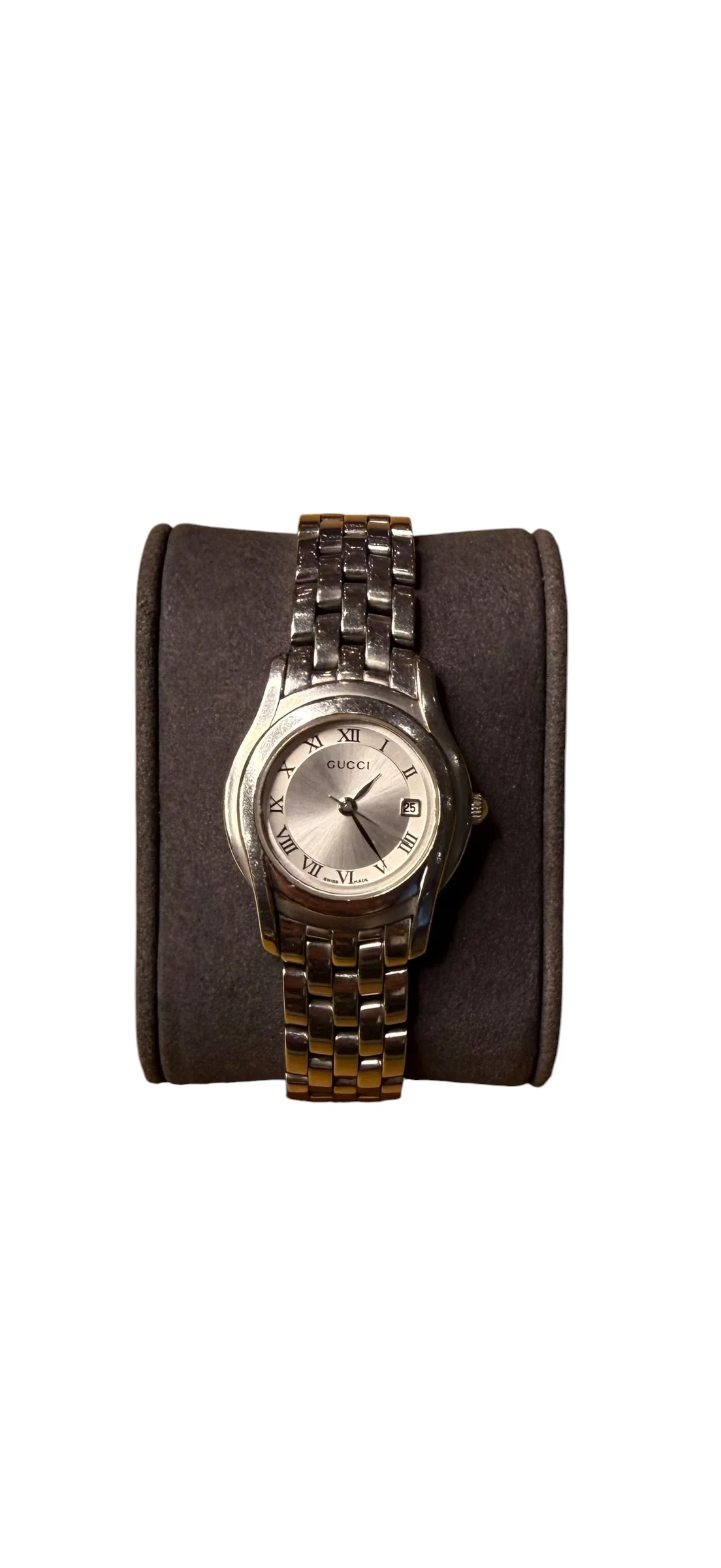 Gucci 5500L Silver Roman Dial