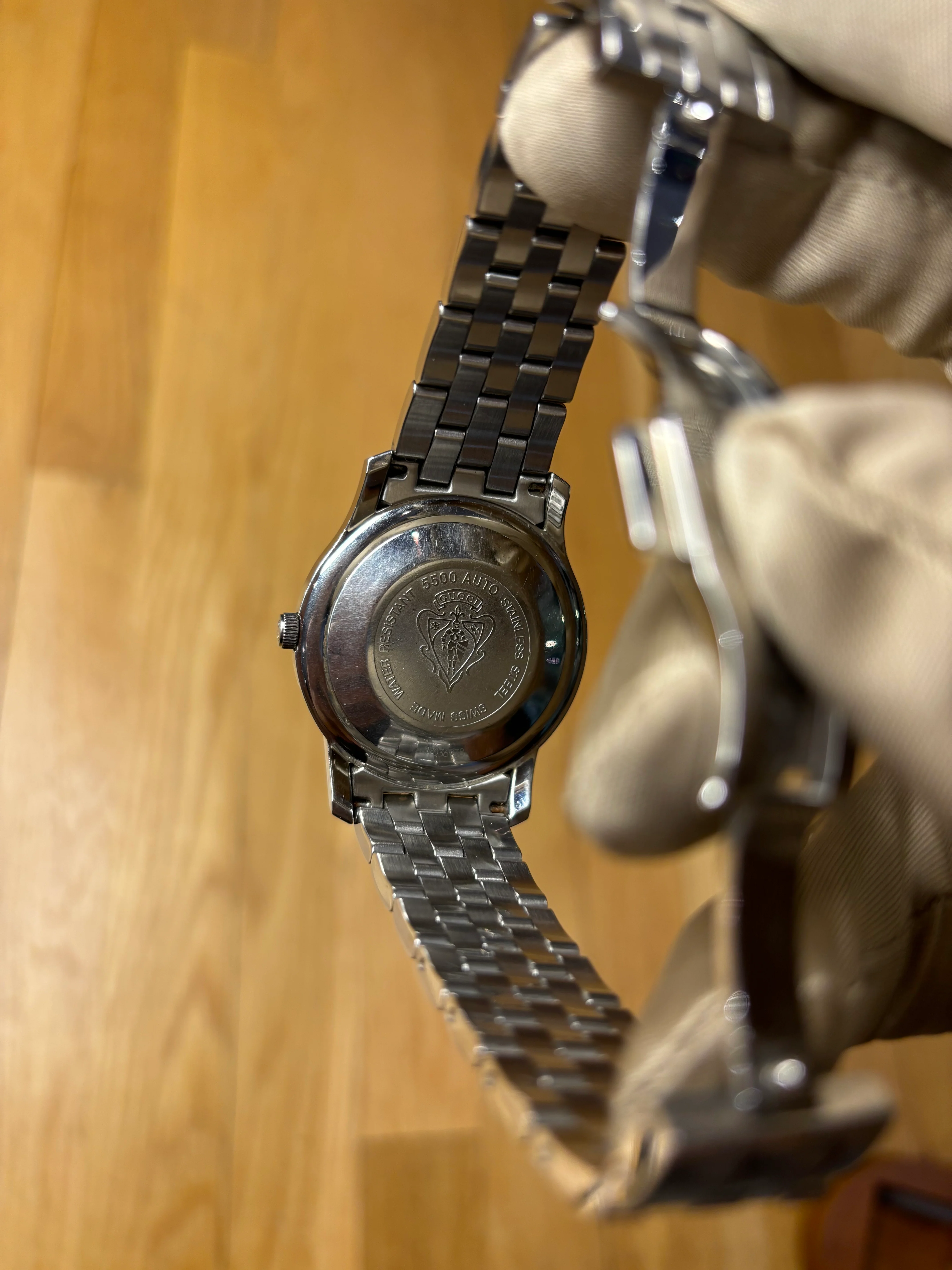 Gucci Automatic Date Just Silver Dial - Image 8
