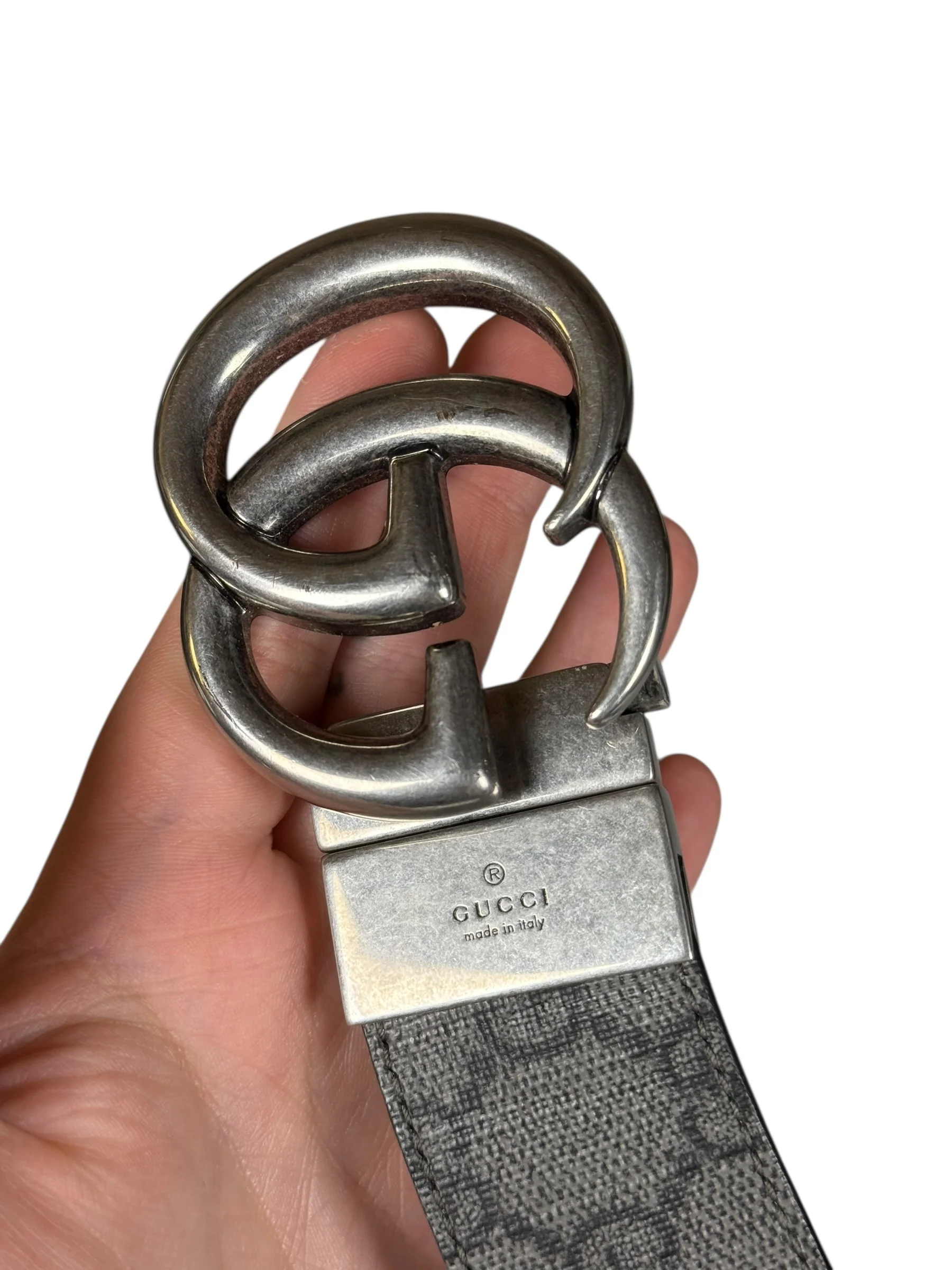 Gucci Belt Reversible Black GG Supreme/Black Silver Hardware - Image 9