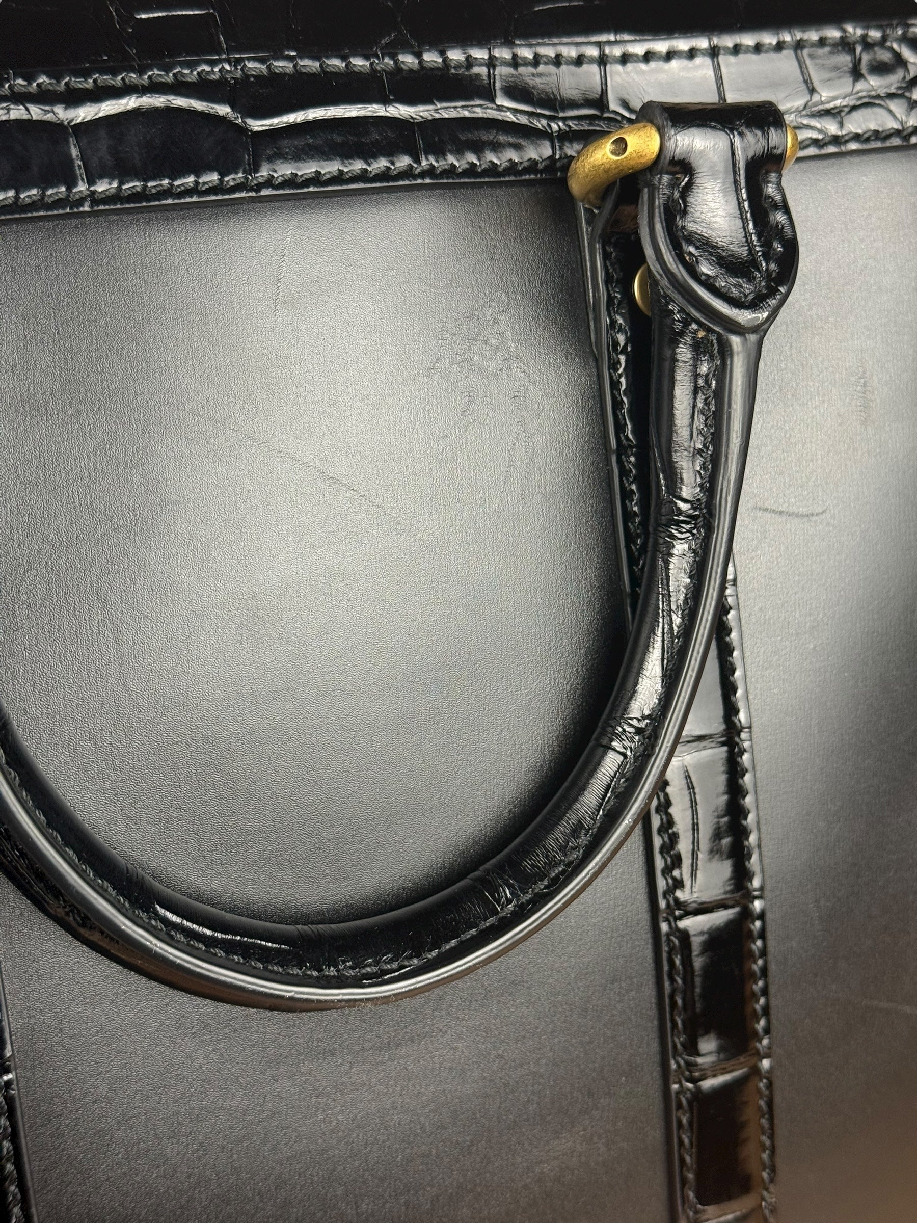 Gucci Croc-Trim Leather Briefcase - Image 17