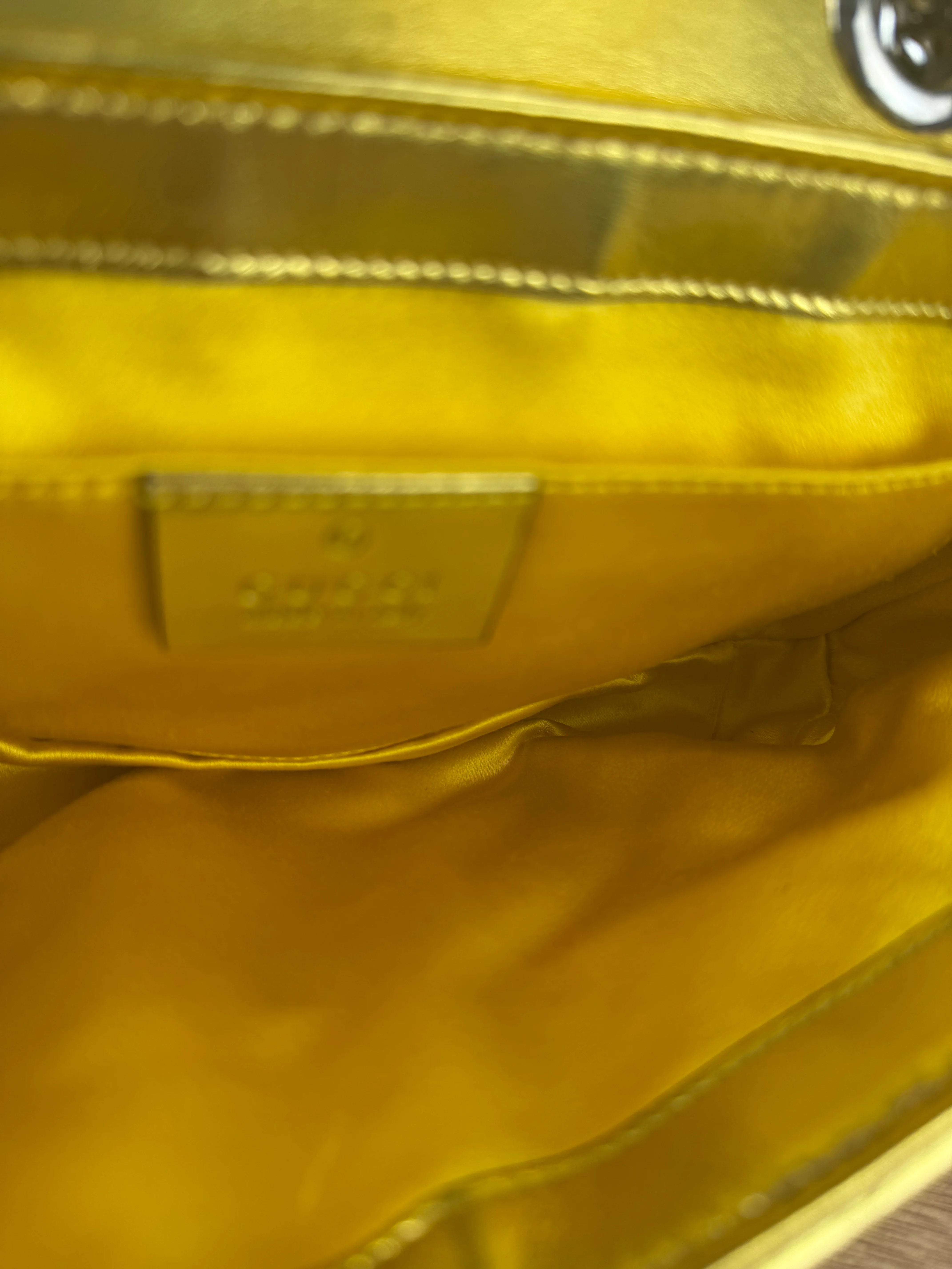 Gucci GG Marmont Gold Sequin Chain Shoulder Bag - Image 12