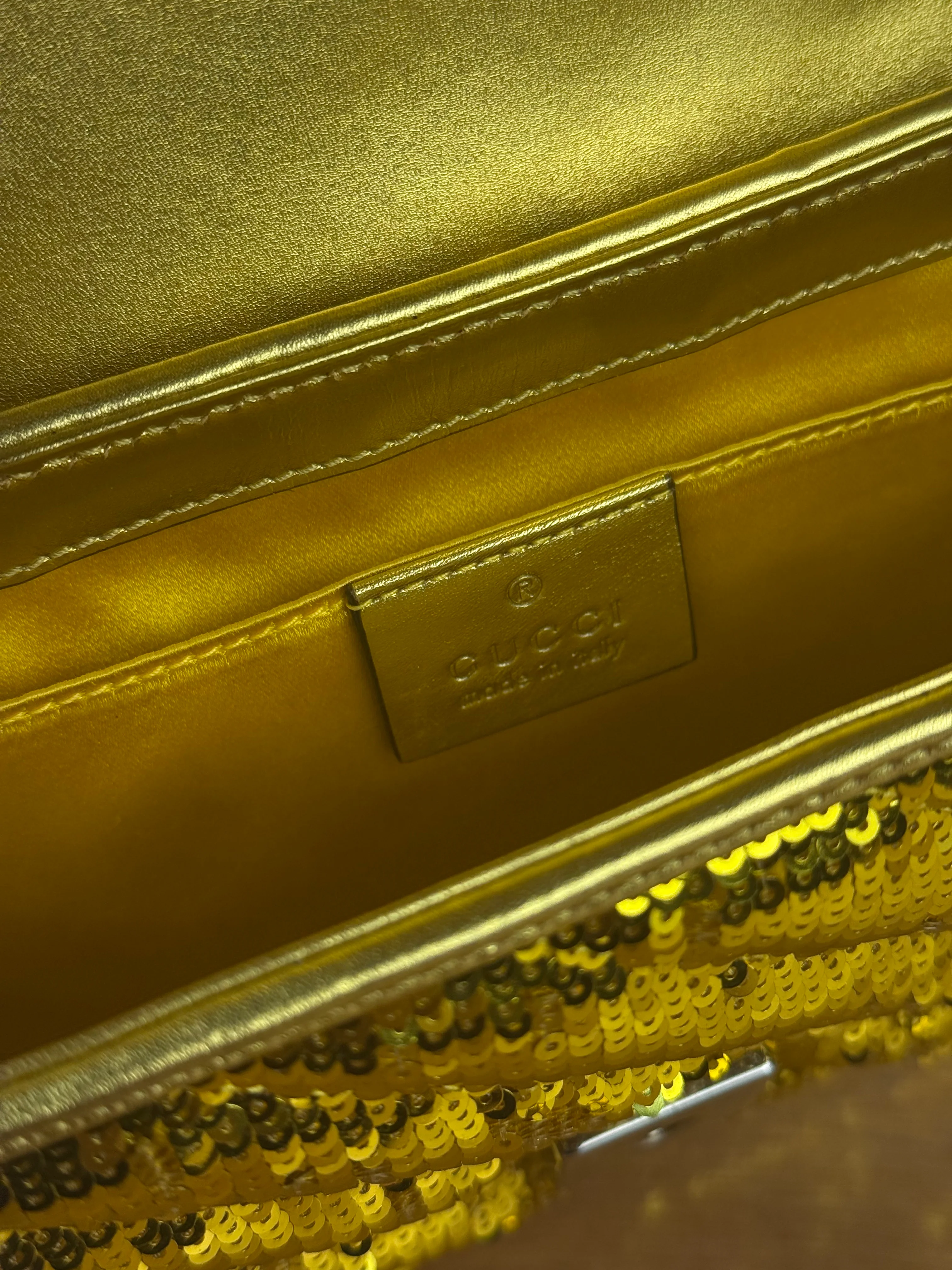Gucci GG Marmont Gold Sequin Chain Shoulder Bag - Image 14